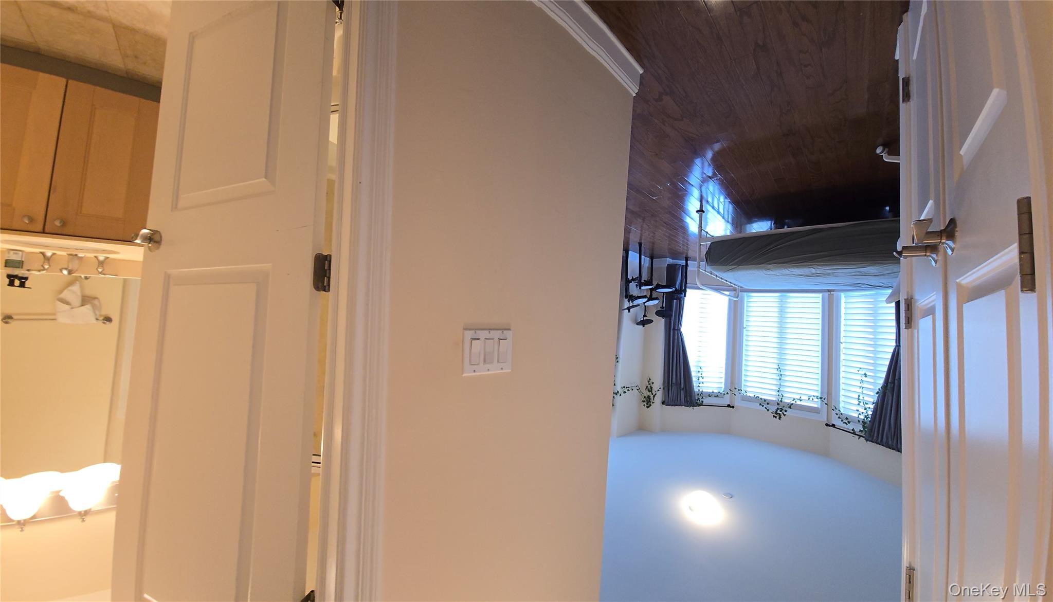 337 Park Crescent, College Point, NY 11356