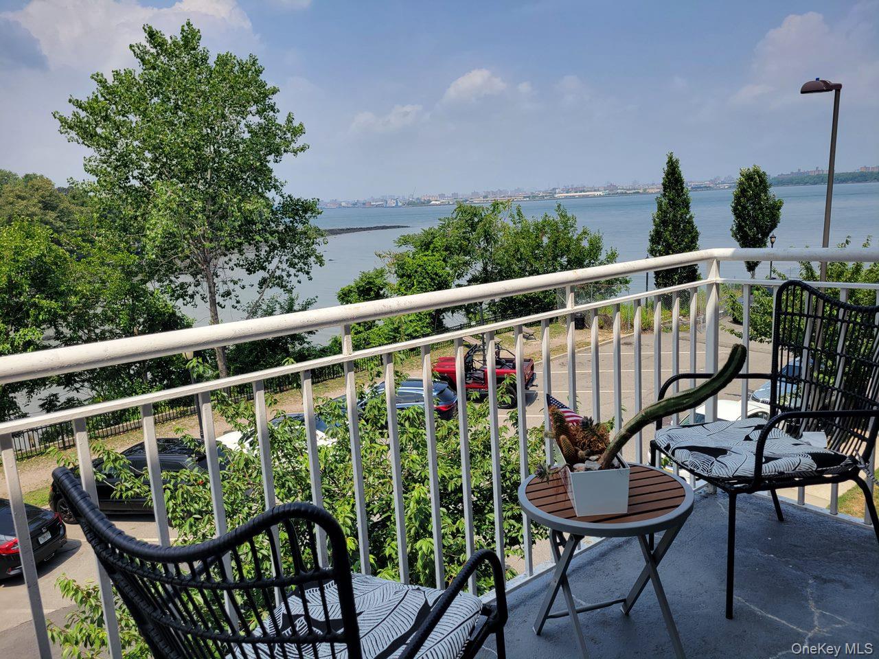 337 Park Crescent, College Point, NY 11356