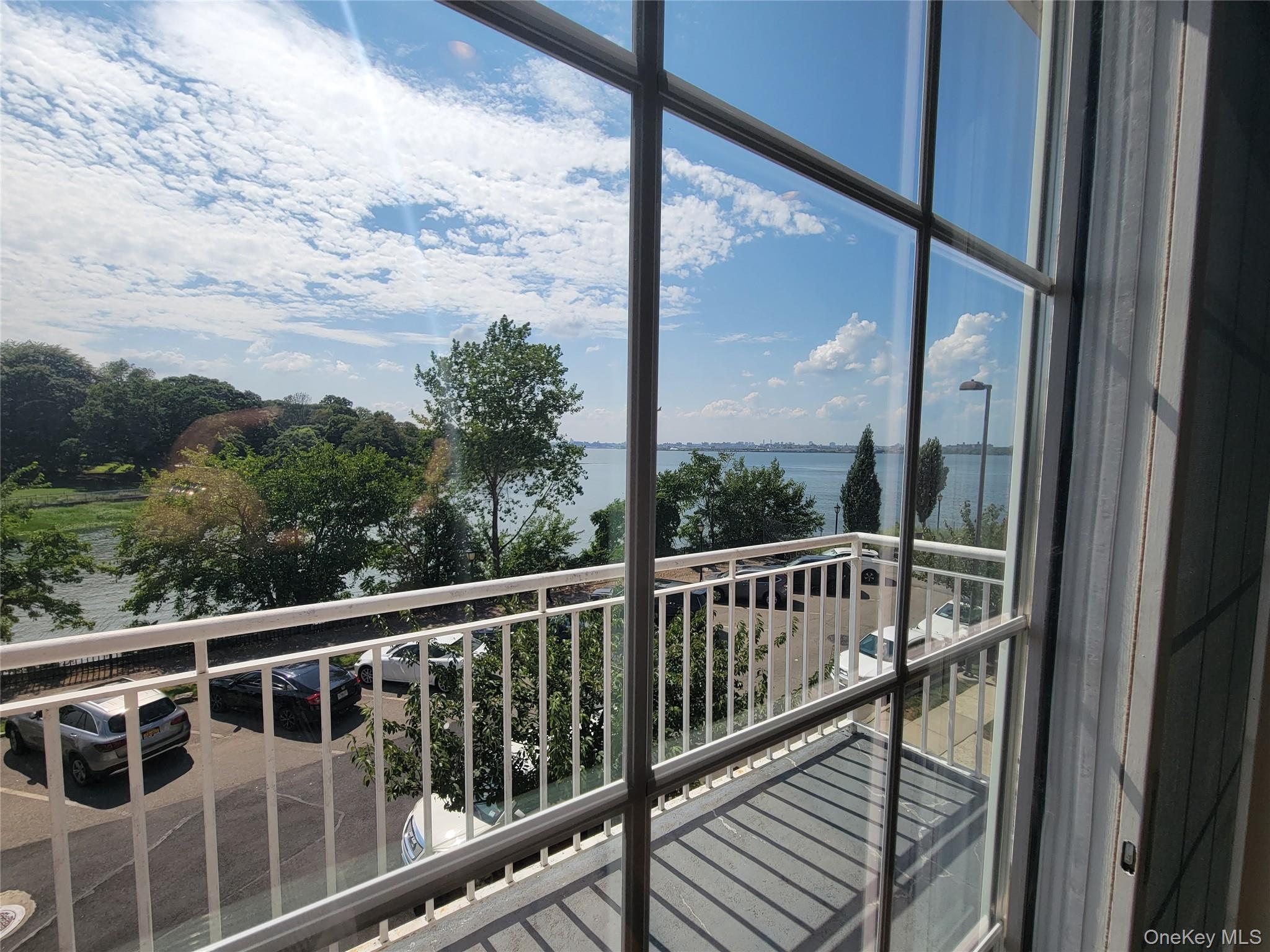 337 Park Crescent, College Point, NY 11356