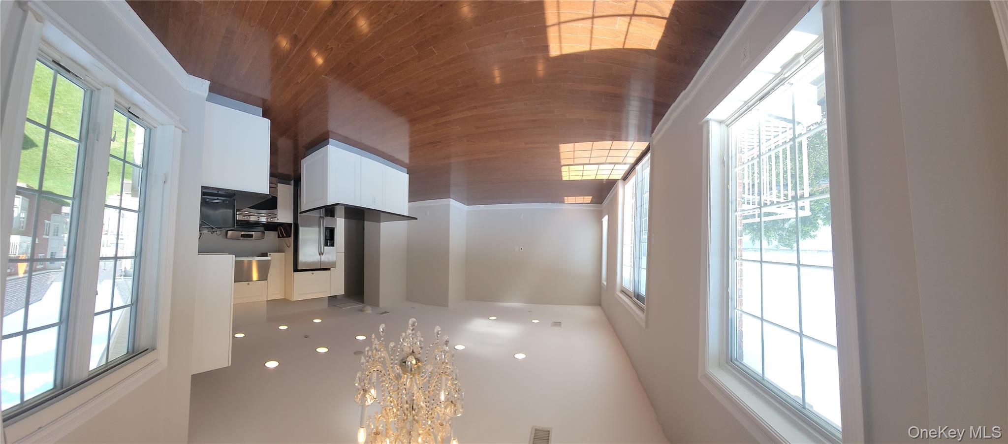 337 Park Crescent, College Point, NY 11356