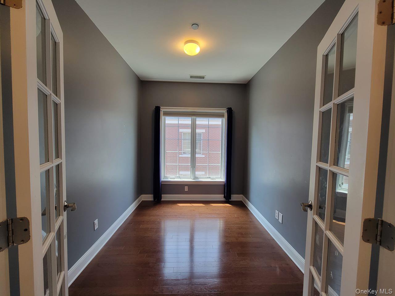 337 Park Crescent, College Point, NY 11356