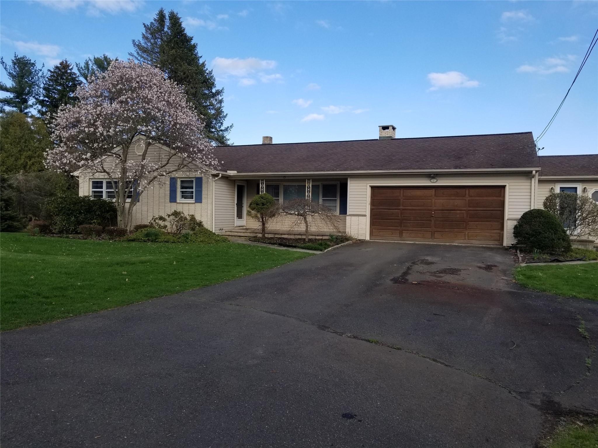 15 Boyce Road, Danbury, NY 06811