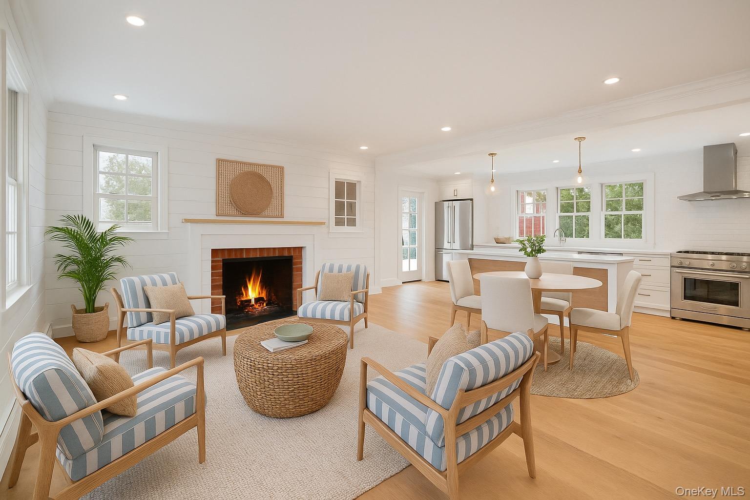 1000 Washington Drive, Centerport, NY 11721