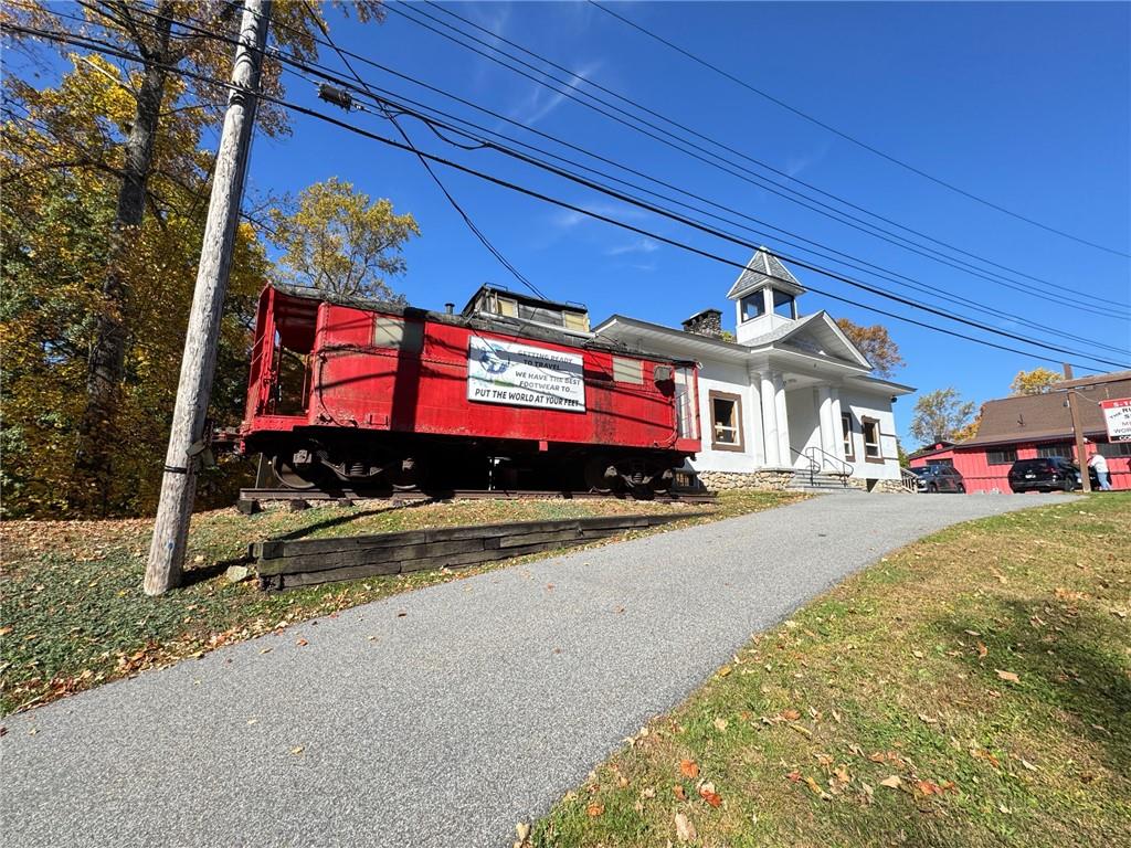 3256-3258 Main Street E, Mohegan Lake, NY 10547