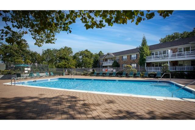 69 Prospect Avenue # 16P, Hewlett, NY 11557