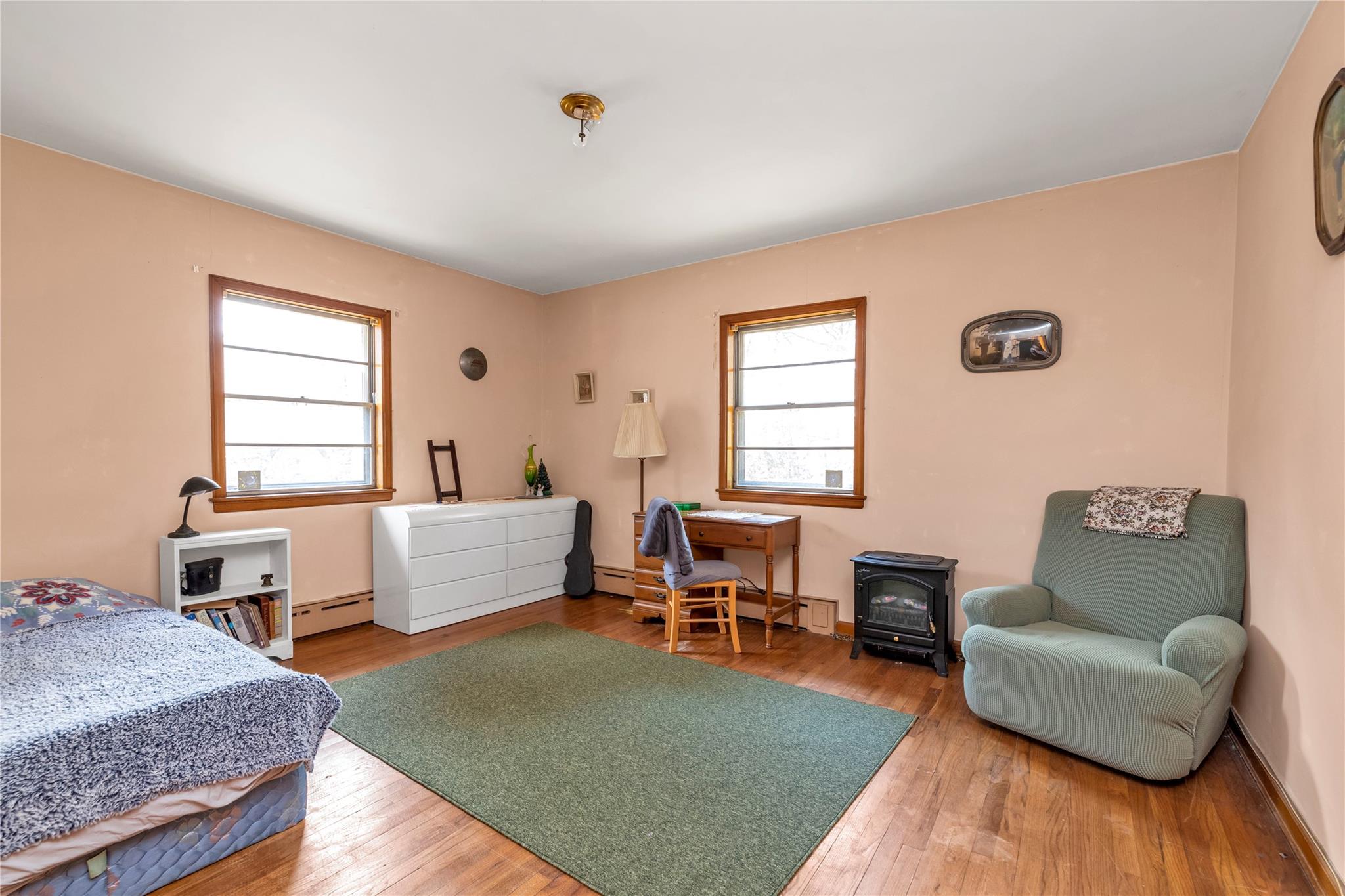 420 Old Country Road, Melville, NY 11747