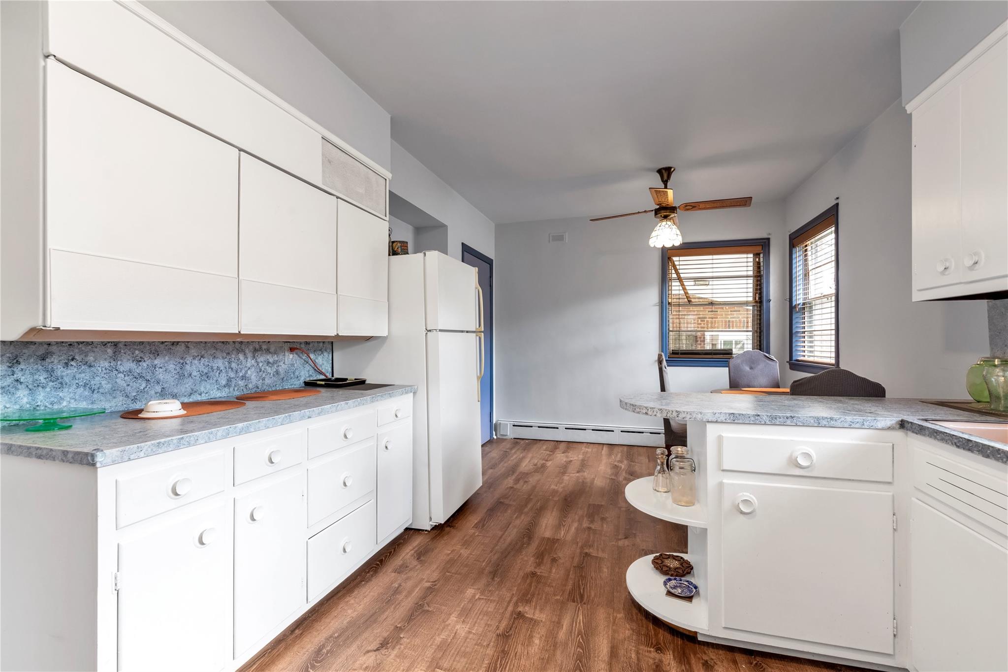 420 Old Country Road, Melville, NY 11747