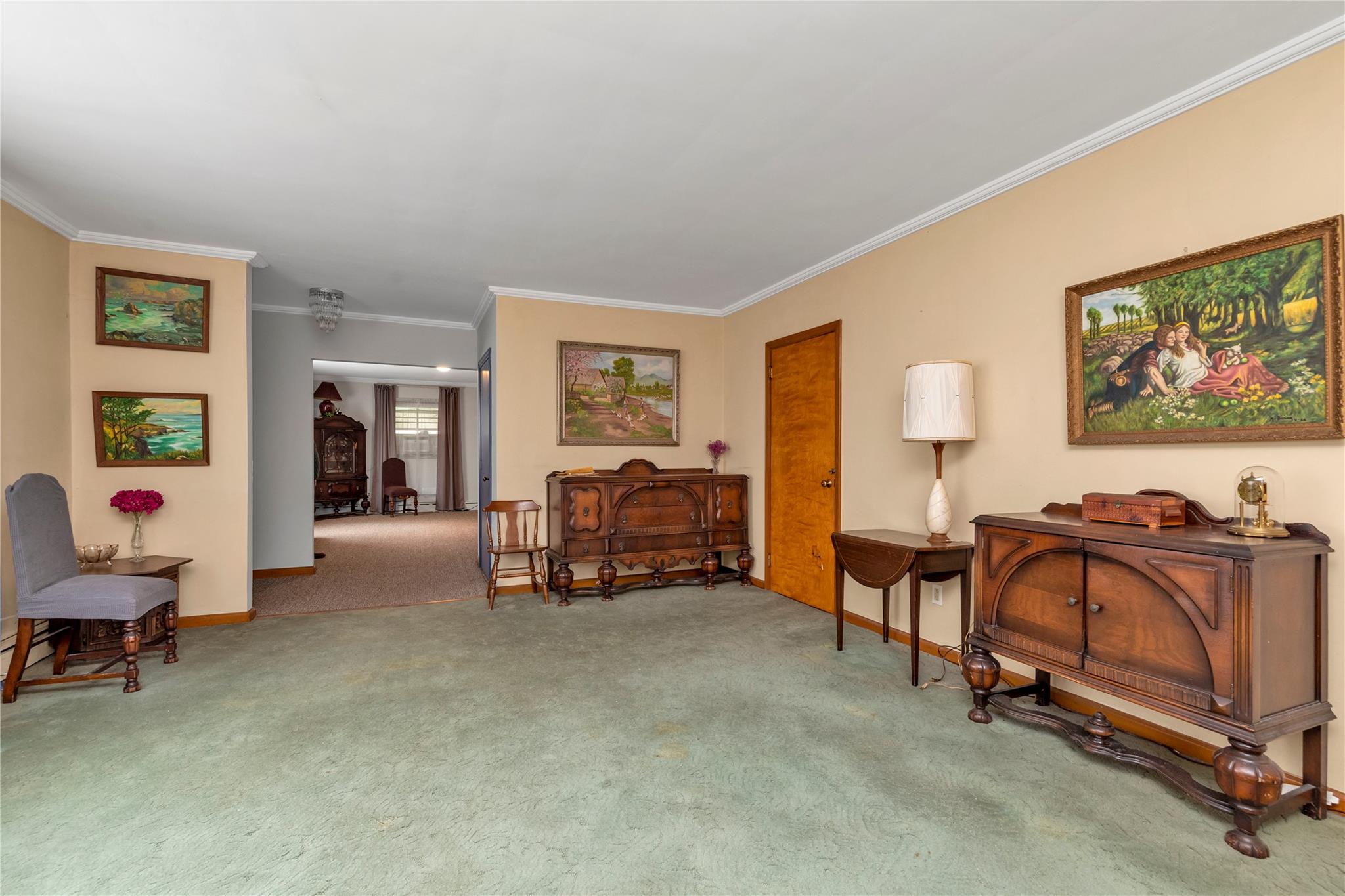 420 Old Country Road, Melville, NY 11747