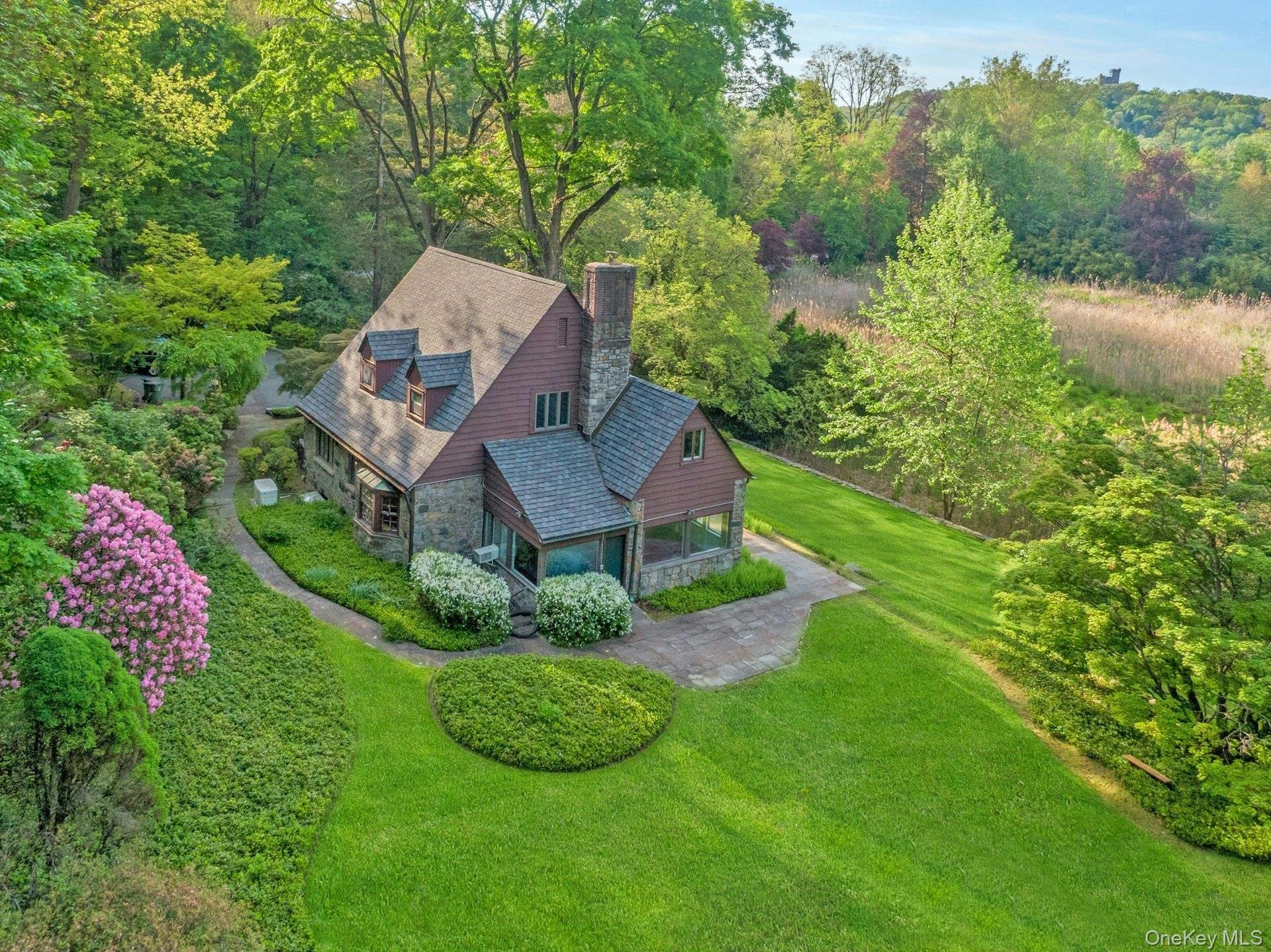 300 Sheldon Avenue, Tarrytown, NY 10591