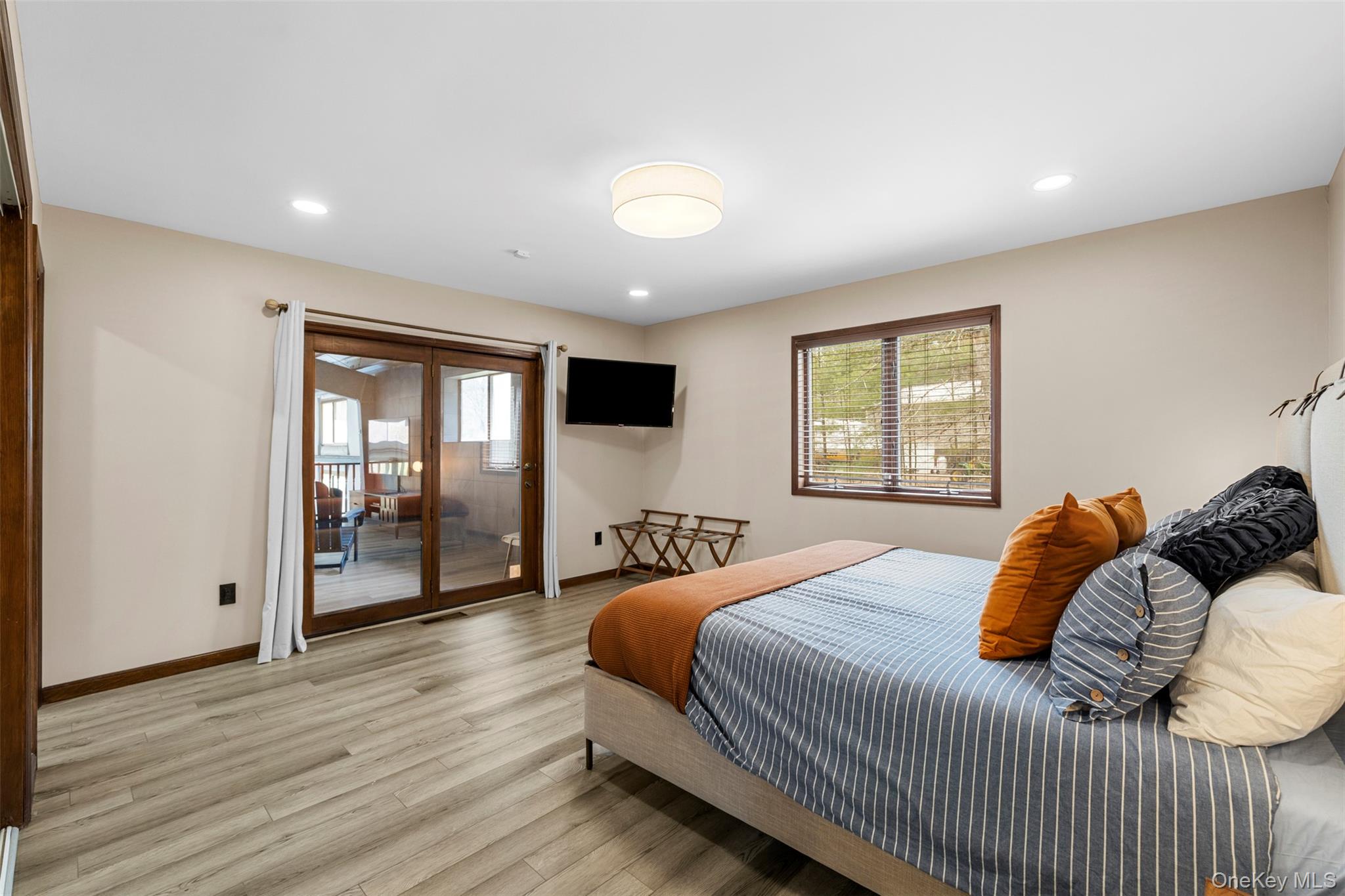 40 Maxs Place, Hurley, NY 12401