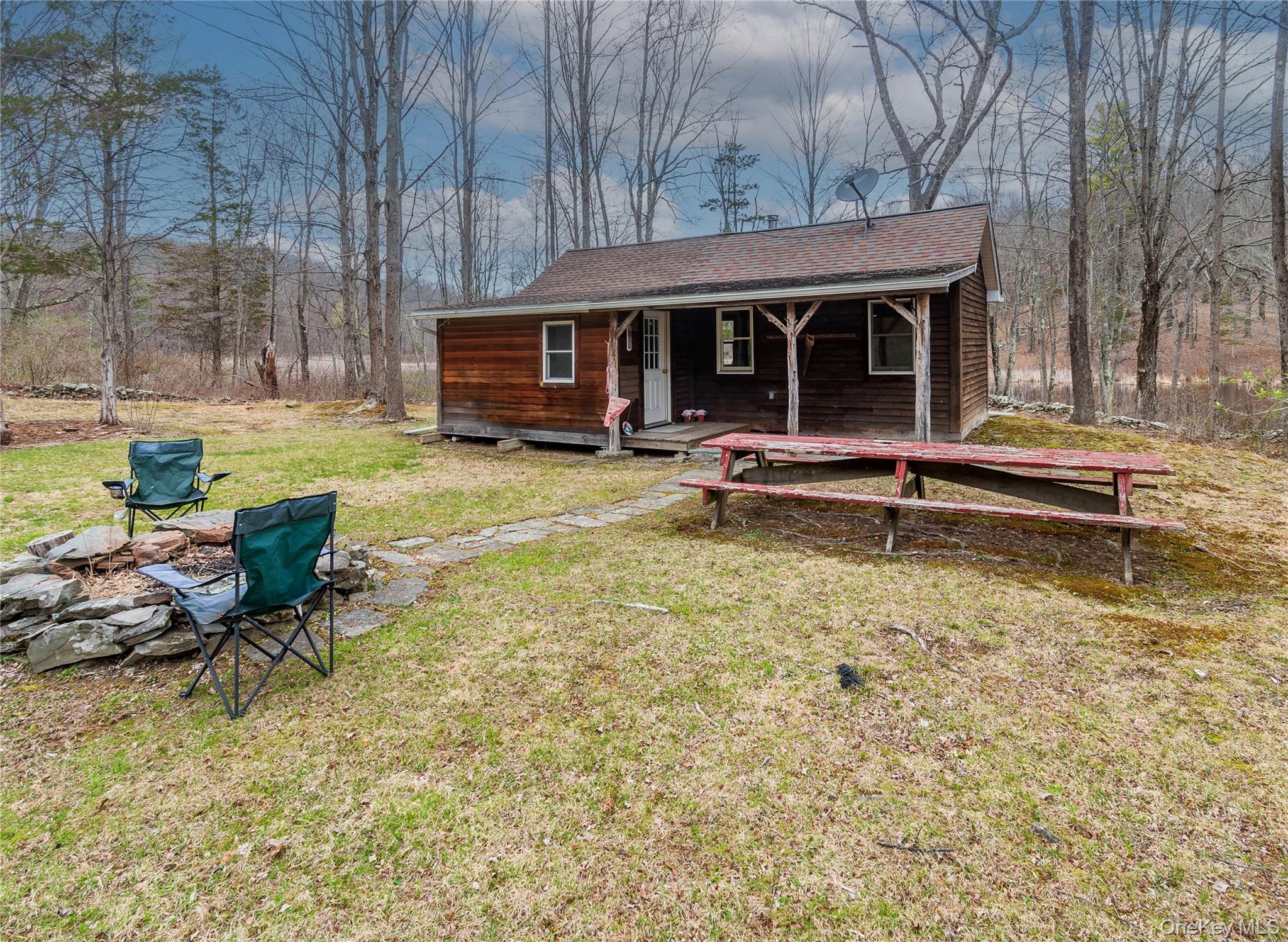 39 Willow Lane, Clinton Corners, NY 12514