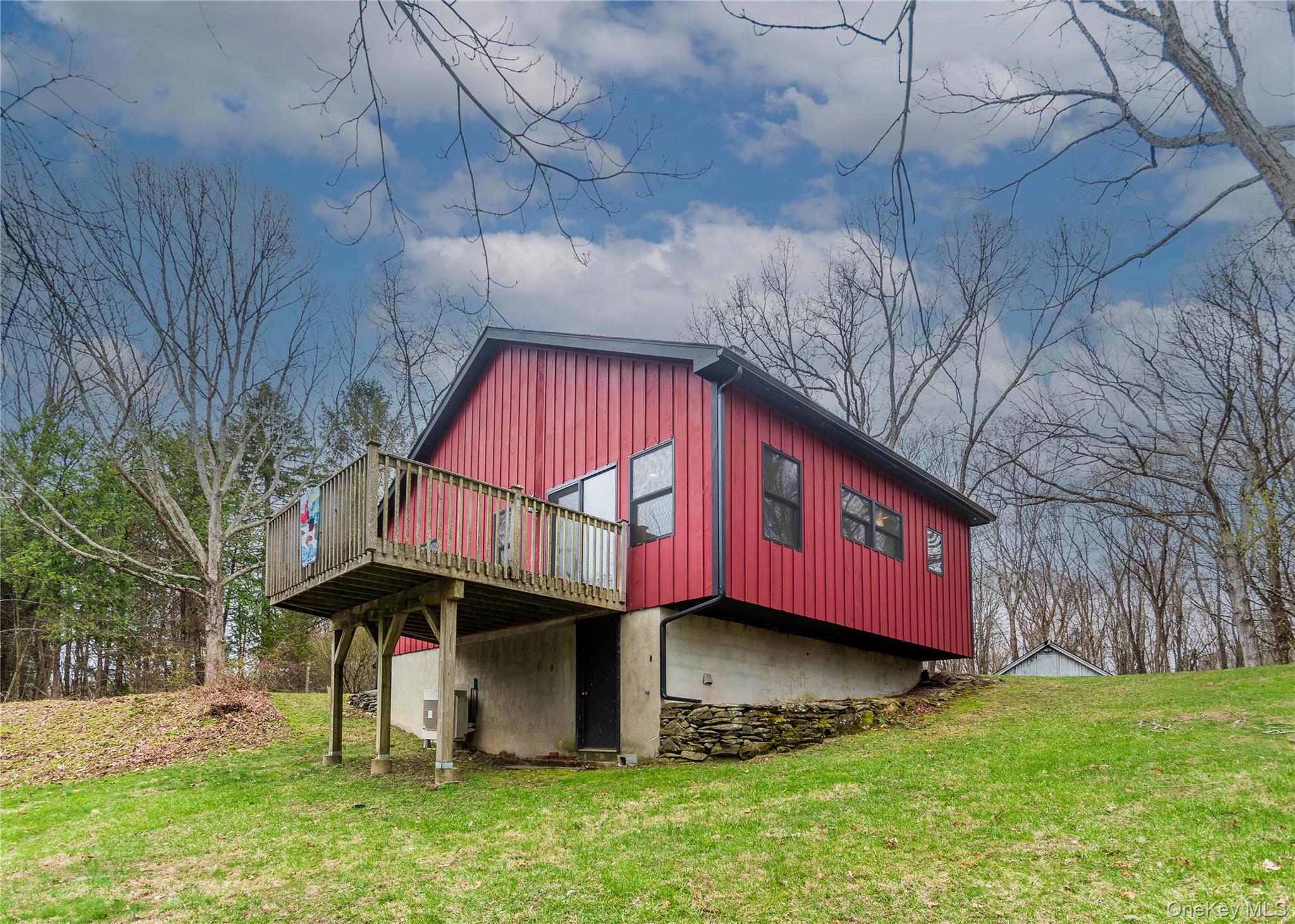 39 Willow Lane, Clinton Corners, NY 12514