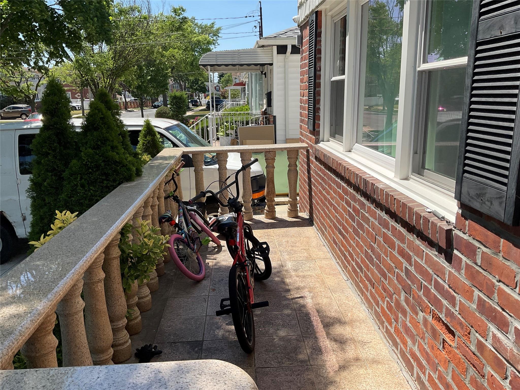 245-39 147th Drive, Rosedale, NY 11422