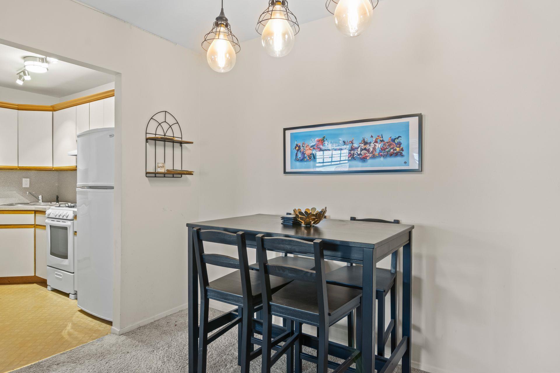 460 Old Town Road # 25M, Port Jefferson Station, NY 11776