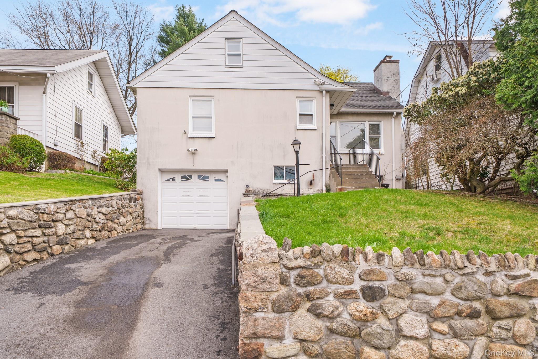 16 Forest Avenue, Ossining, NY 10562