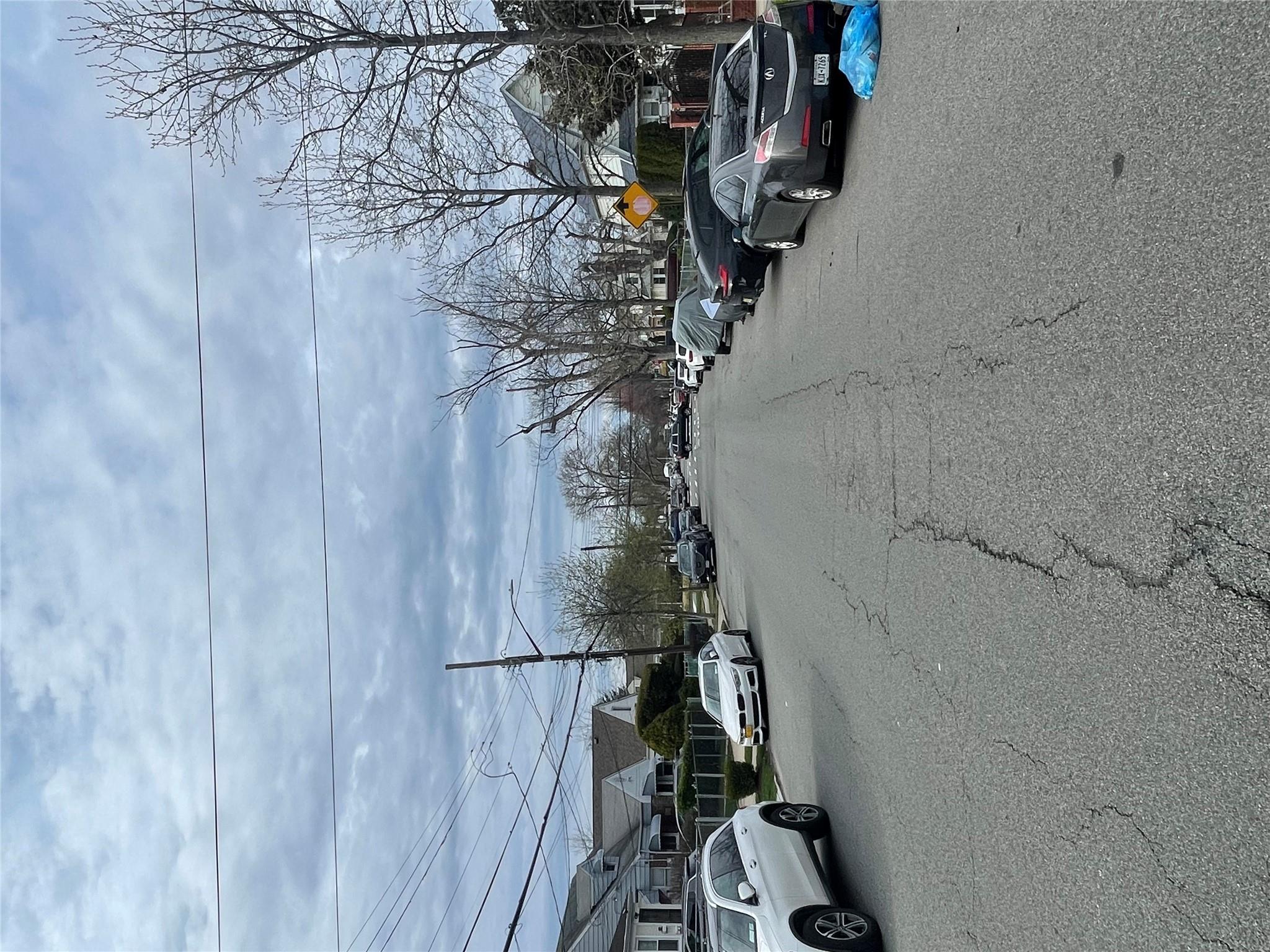 10925 208th Street, Queens Village, NY 11429