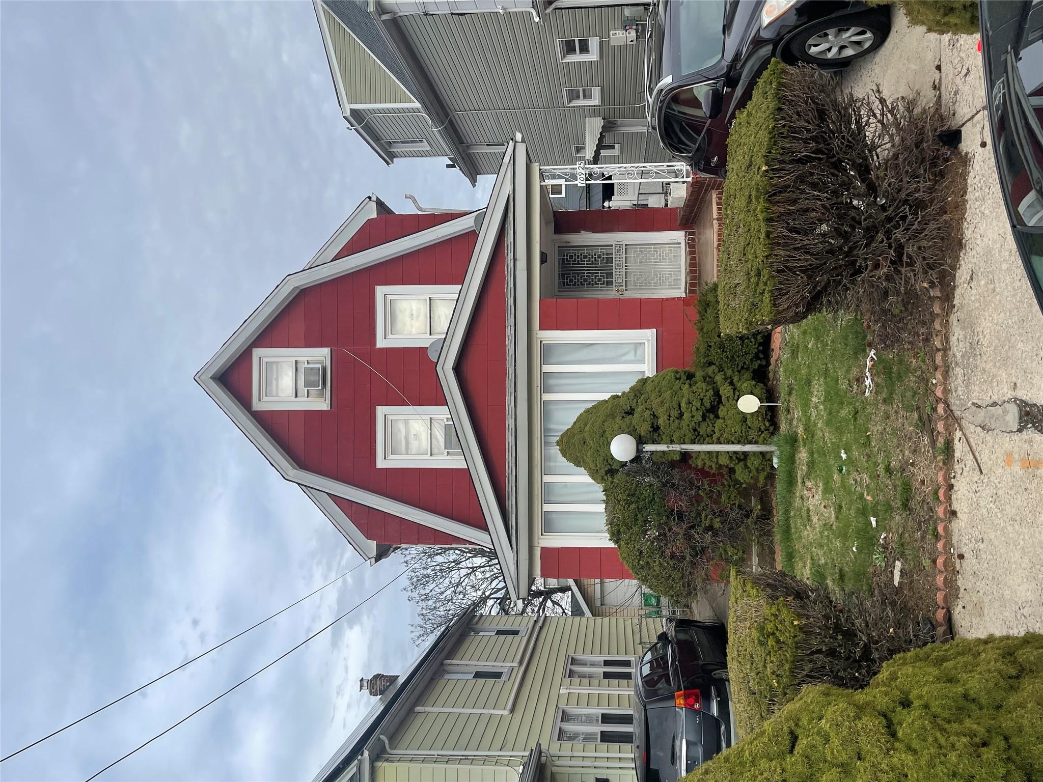 10925 208th Street, Queens Village, NY 11429