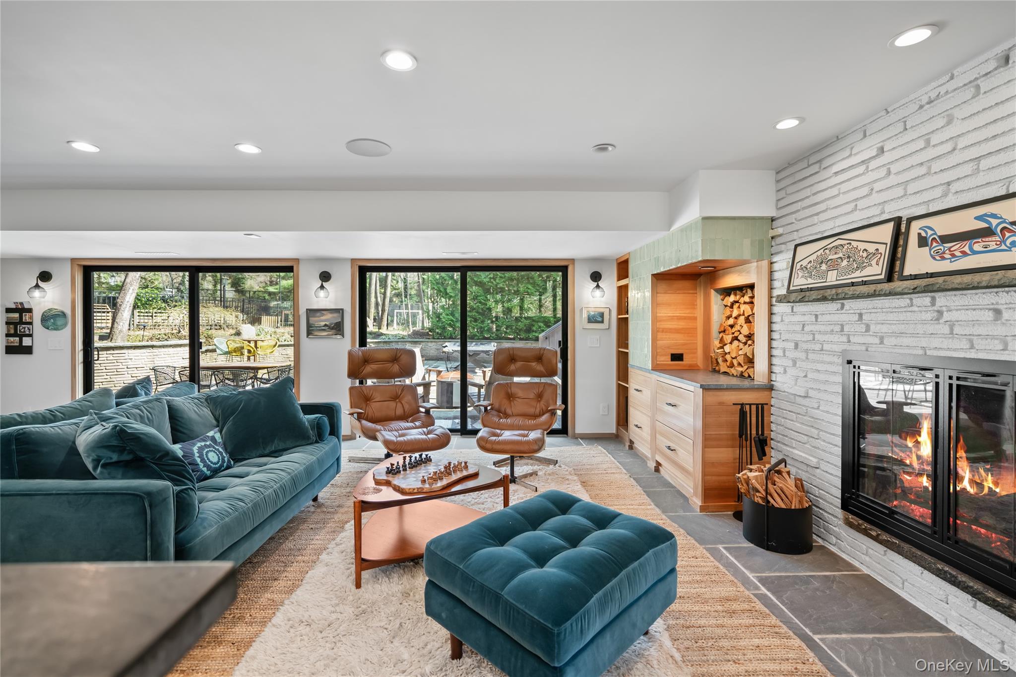 14 Tall Tree Court, Cold Spring Harbor, NY 11724