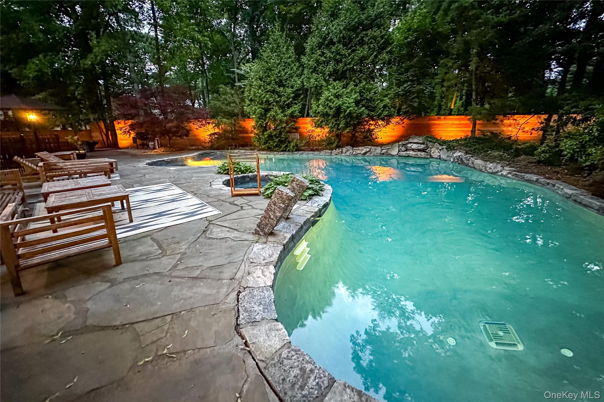 14 Tall Tree Court, Cold Spring Harbor, NY 11724