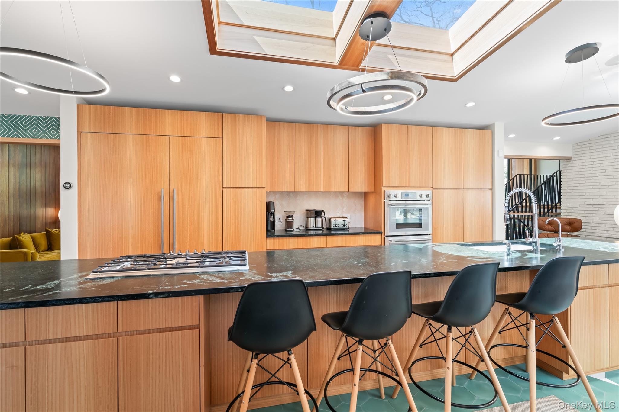 14 Tall Tree Court, Cold Spring Harbor, NY 11724