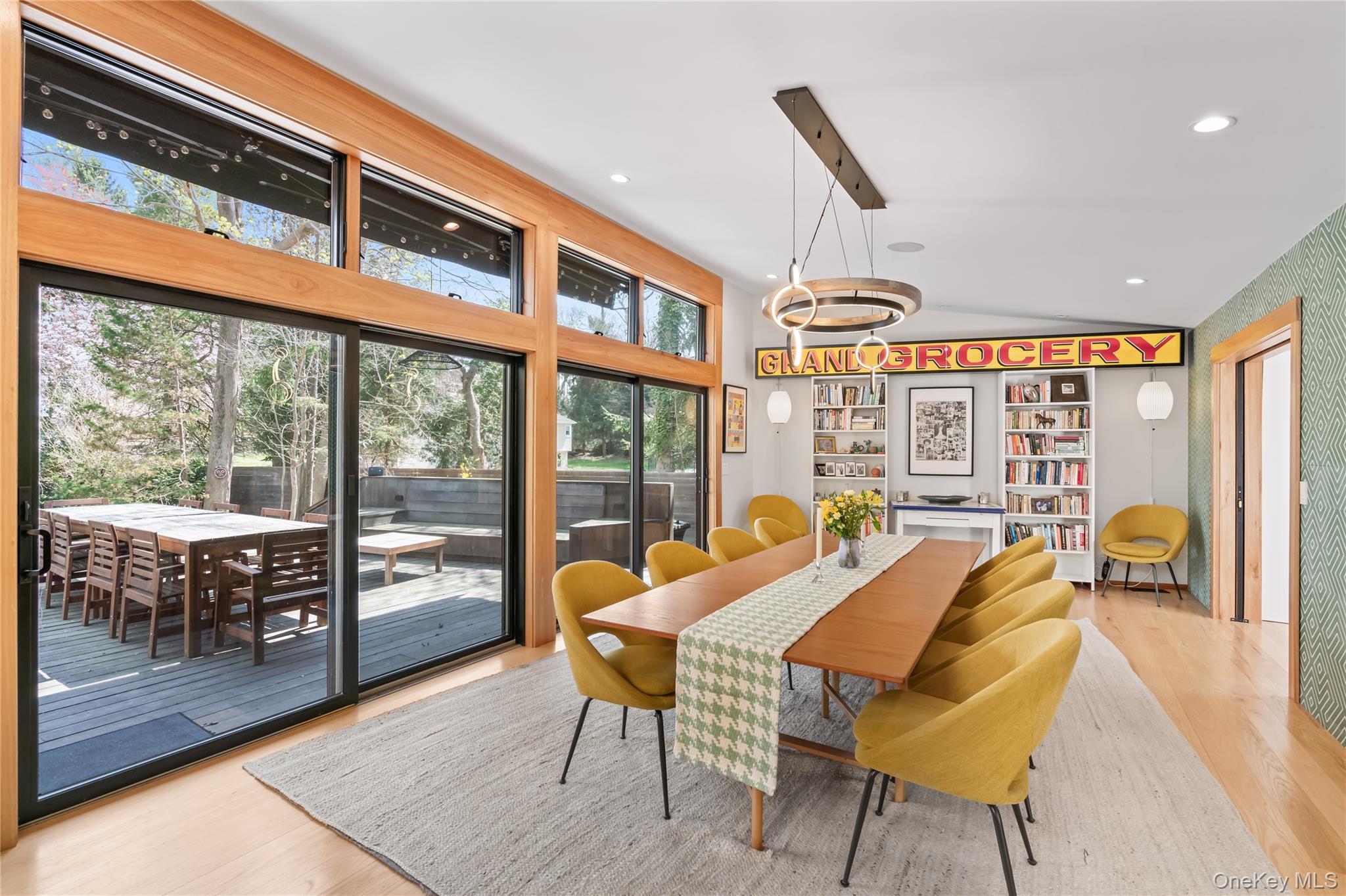 14 Tall Tree Court, Cold Spring Harbor, NY 11724