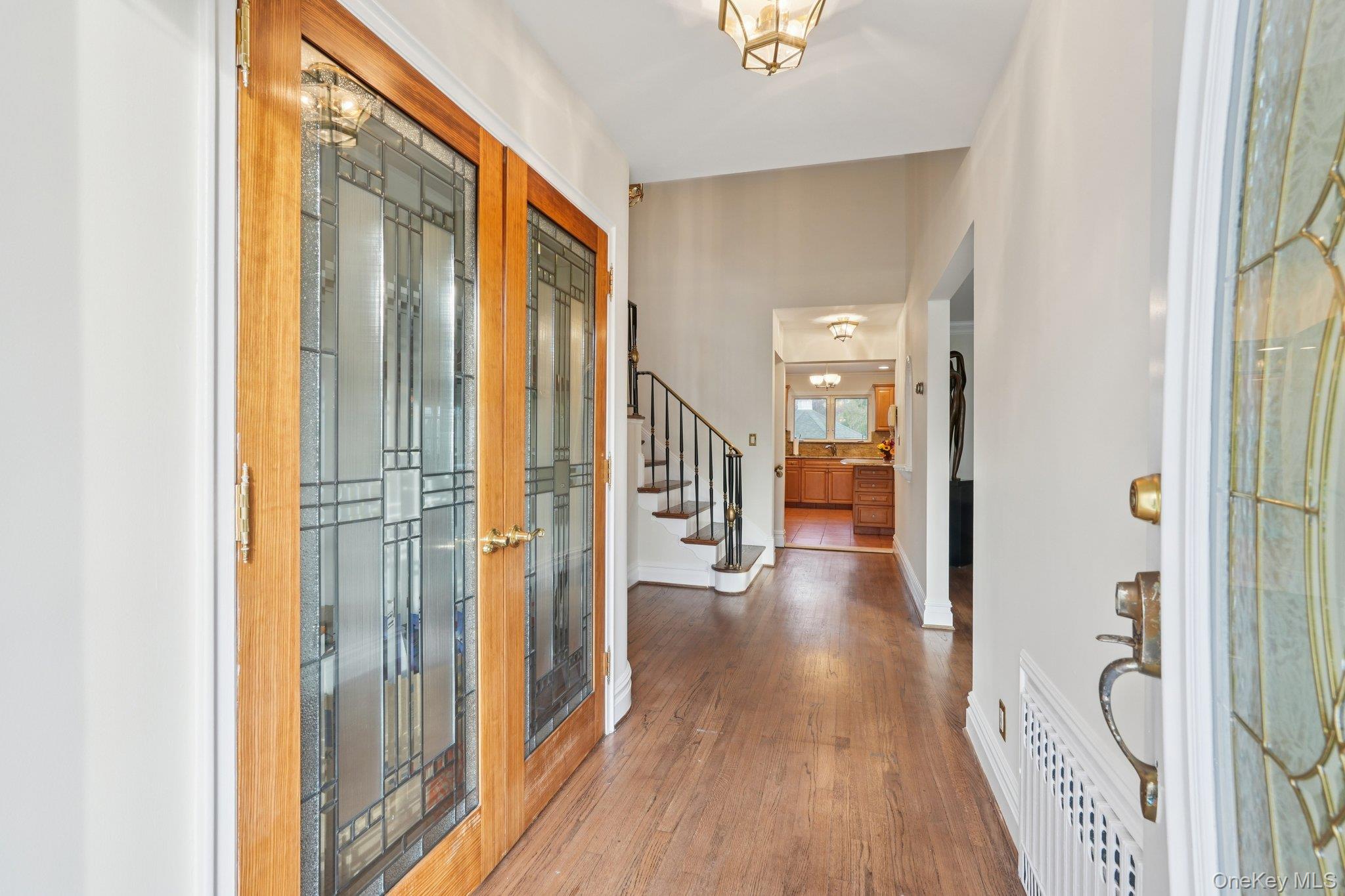 808 Wolfs Lane, Pelham, NY 10803