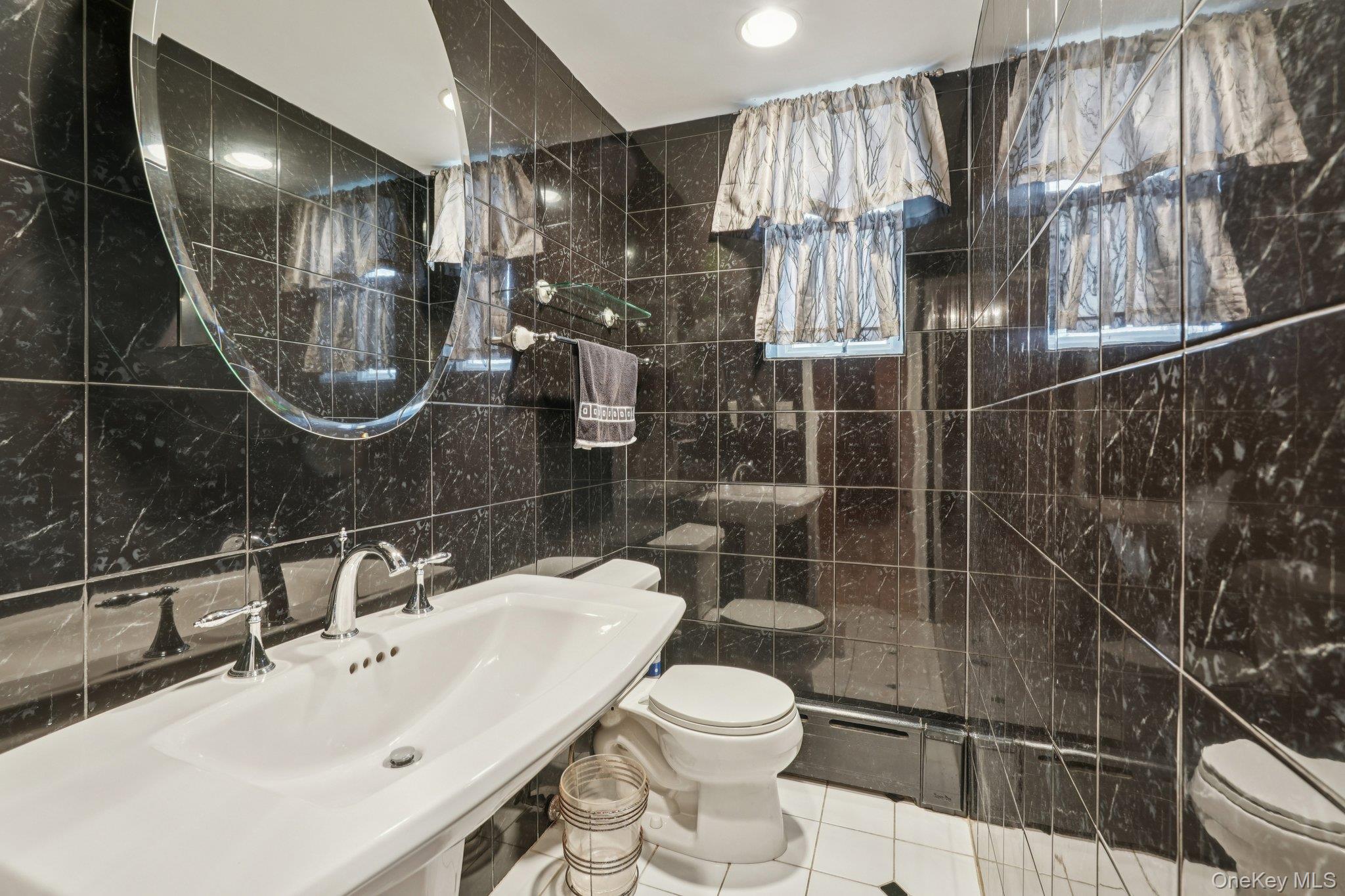 808 Wolfs Lane, Pelham, NY 10803