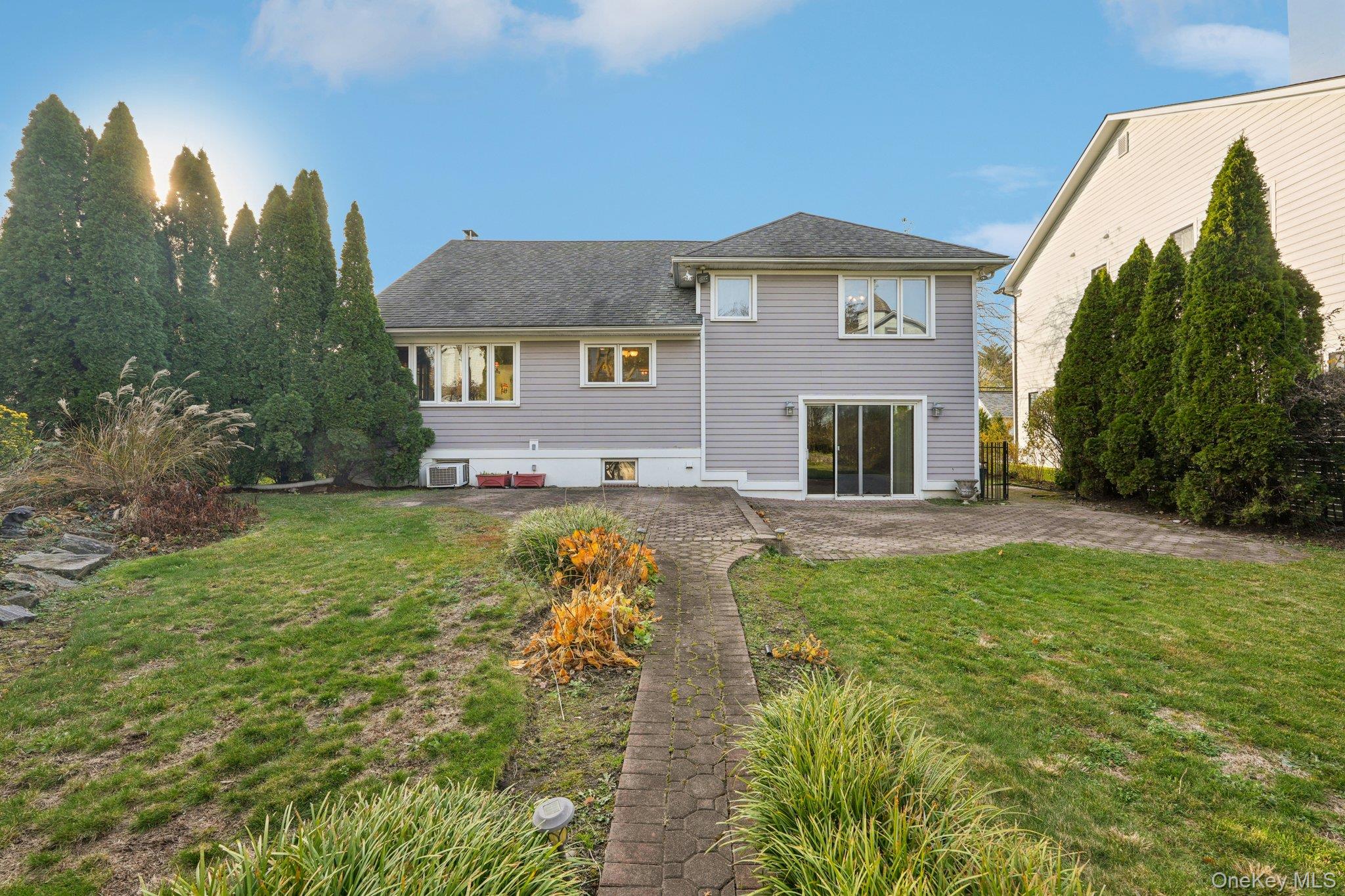 808 Wolfs Lane, Pelham, NY 10803