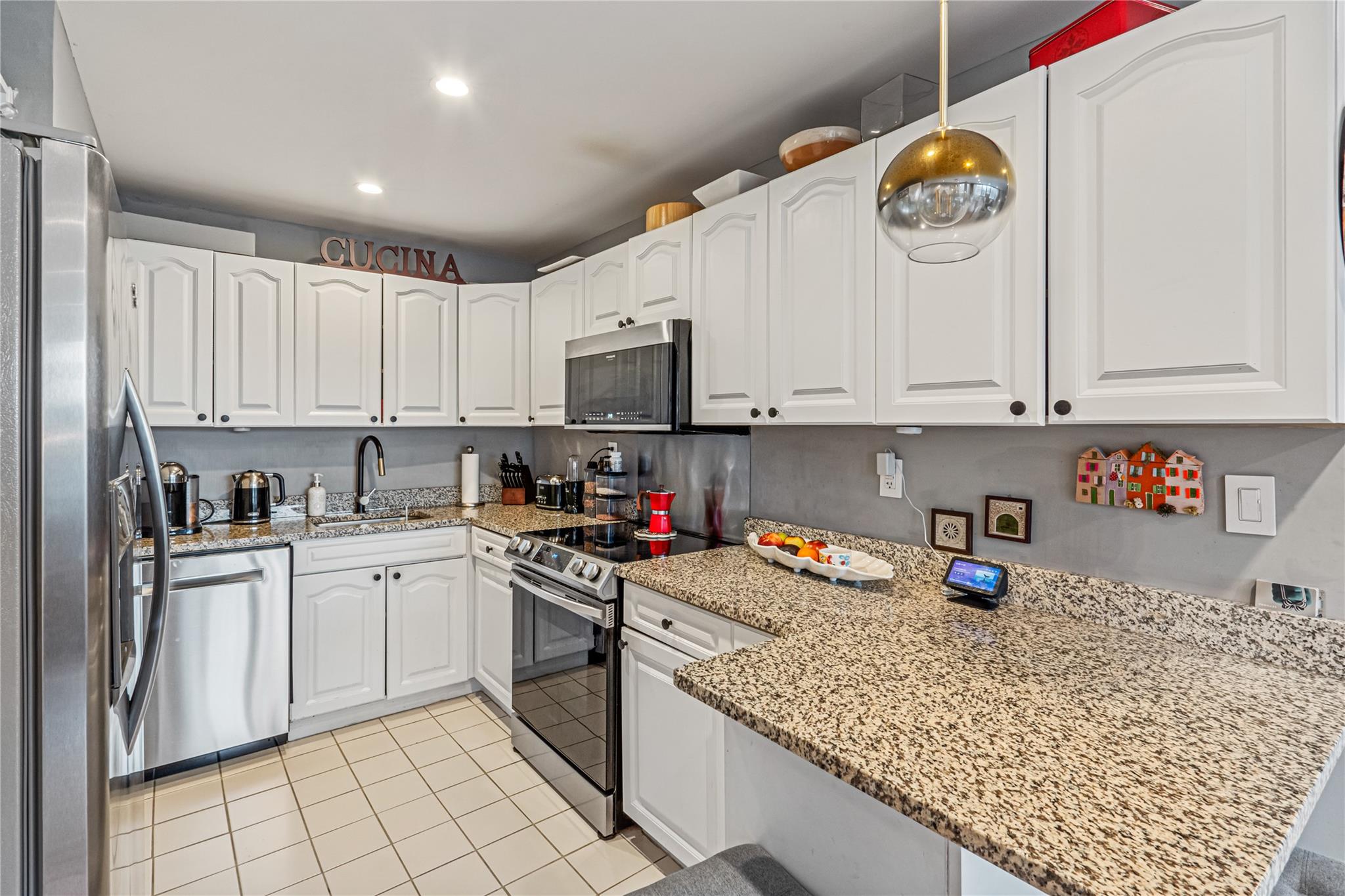 162-40 9th Avenue # 3B, Beechhurst, NY 11357