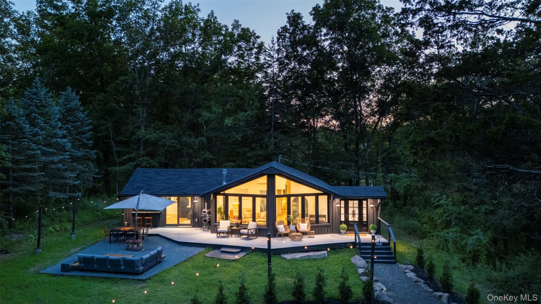 83 Sages Loop, Kerhonkson, NY 12446