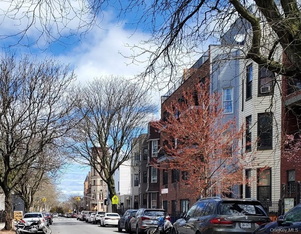 964 Madison Street, Brooklyn, NY 11221