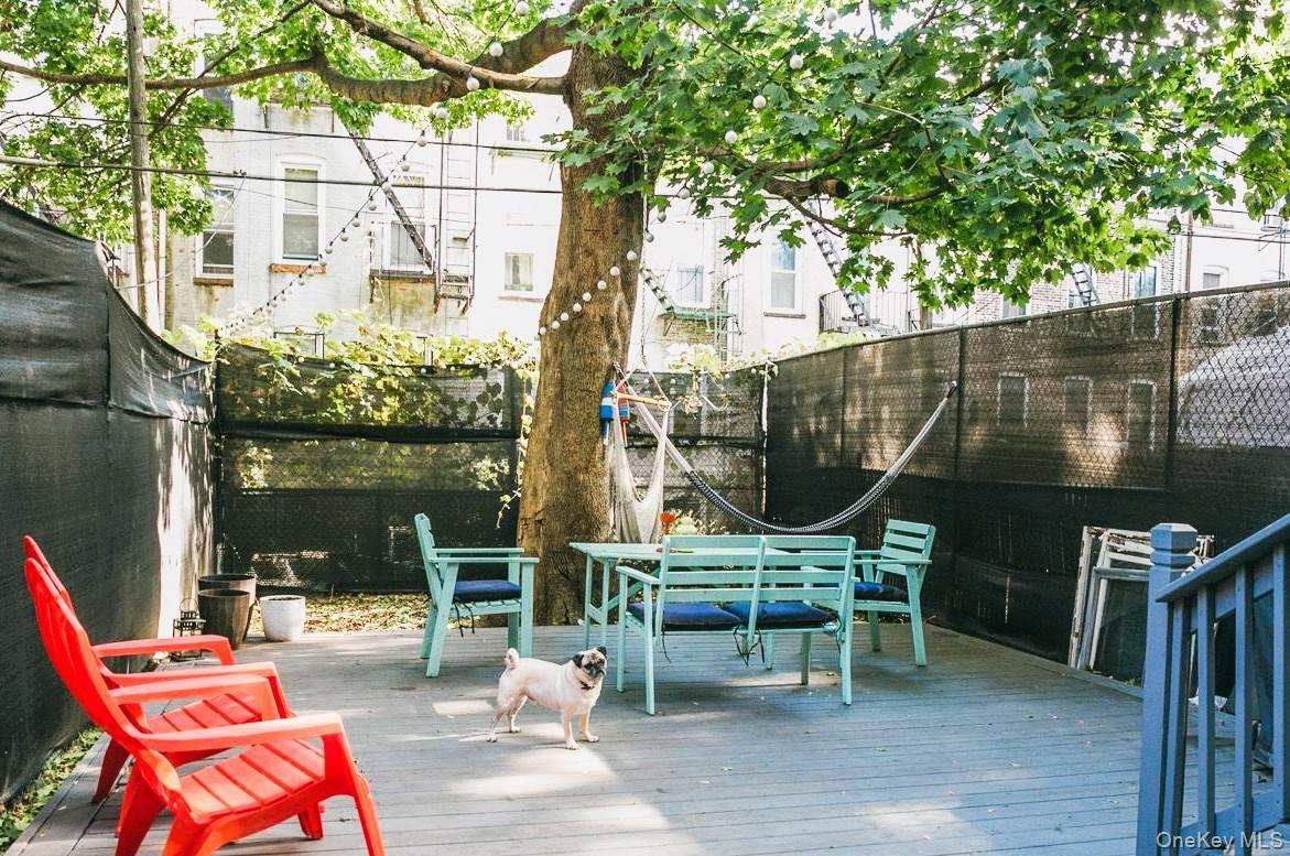 964 Madison Street, Brooklyn, NY 11221