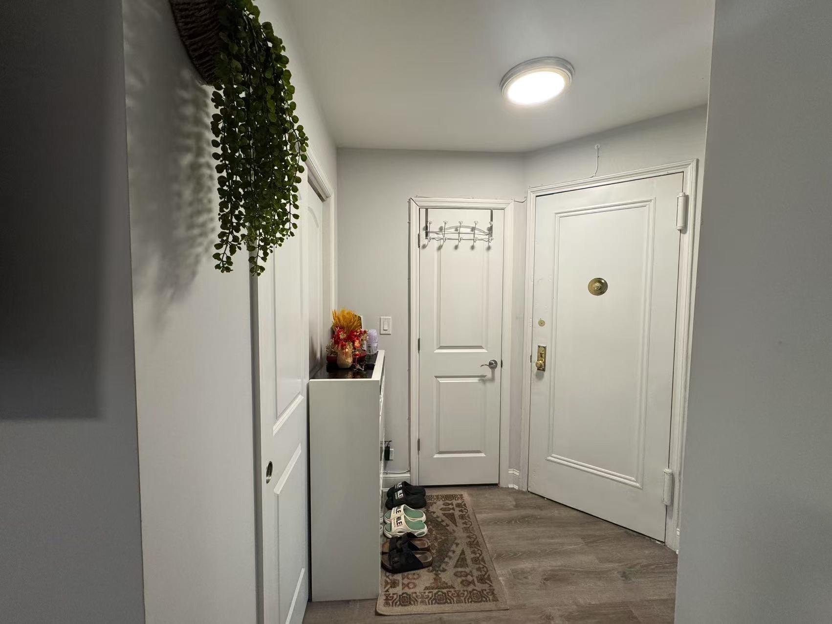 141-13 78th Road # 2M, Flushing, NY 11367