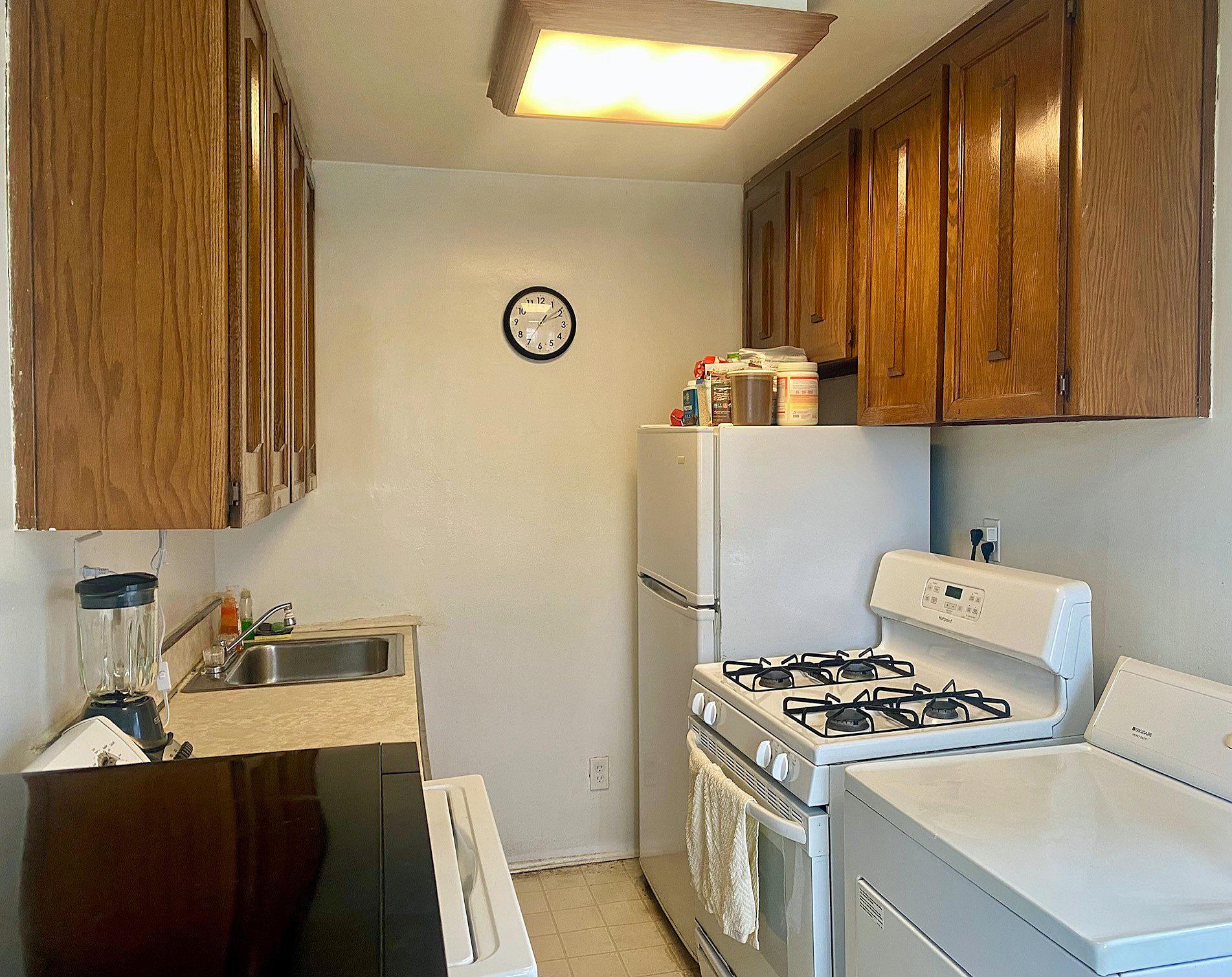 166-30 17th Road # 3-106, Whitestone, NY 11357