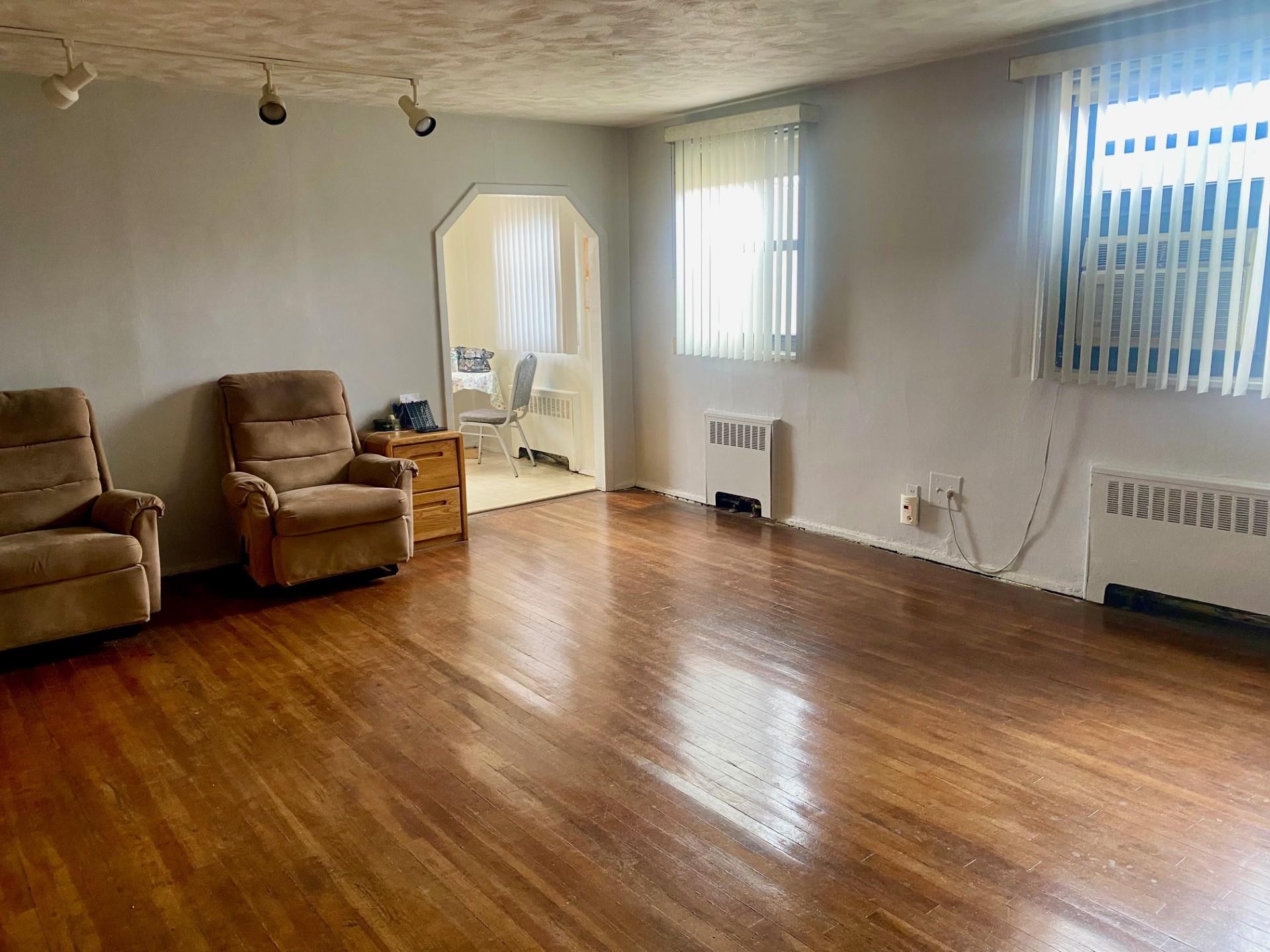 166-30 17th Road # 3-106, Whitestone, NY 11357