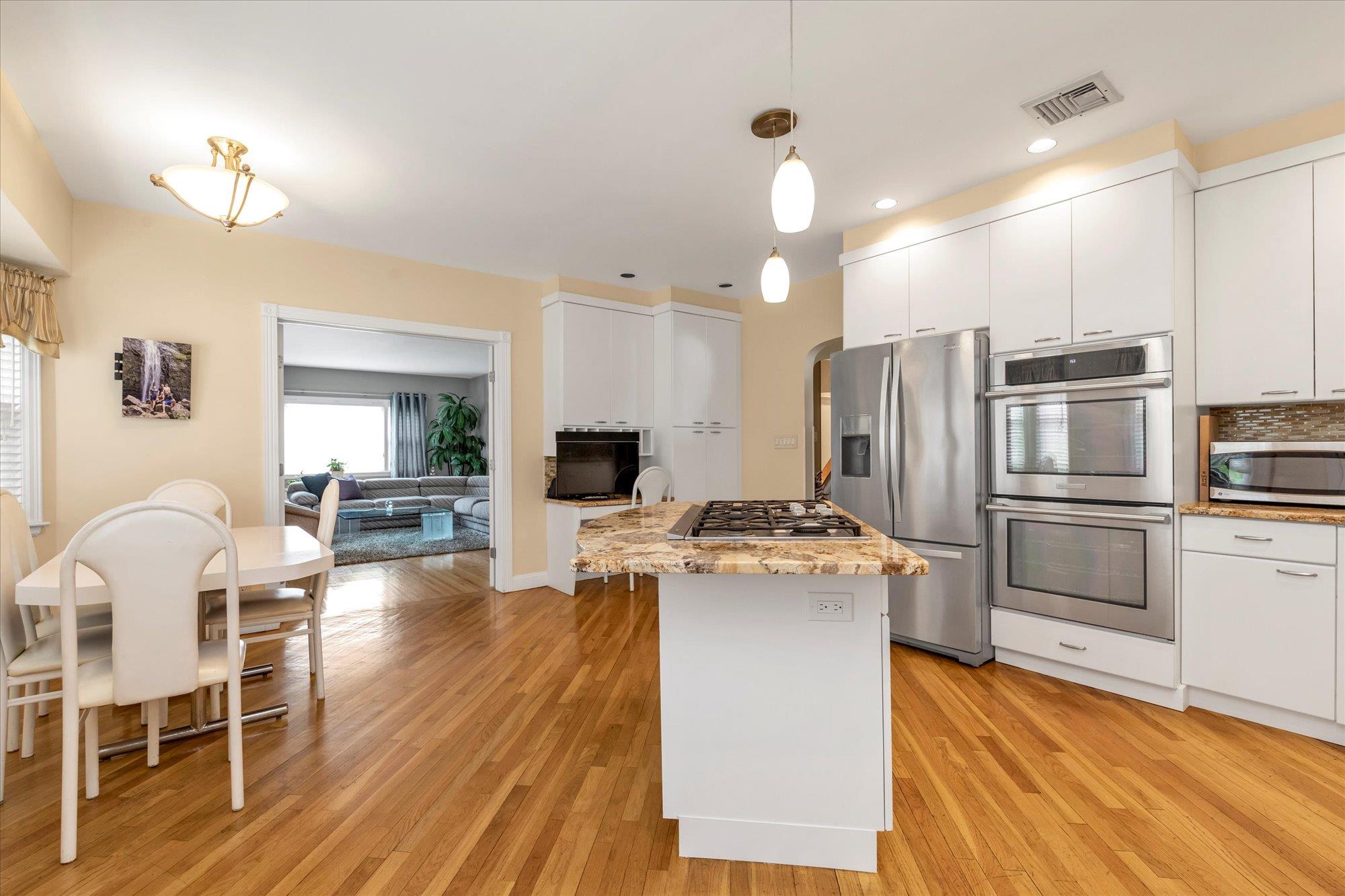 757 Bixby Drive, Baldwin, NY 11510
