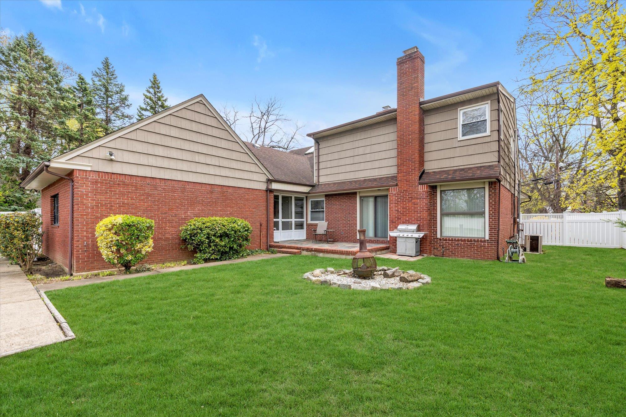757 Bixby Drive, Baldwin, NY 11510