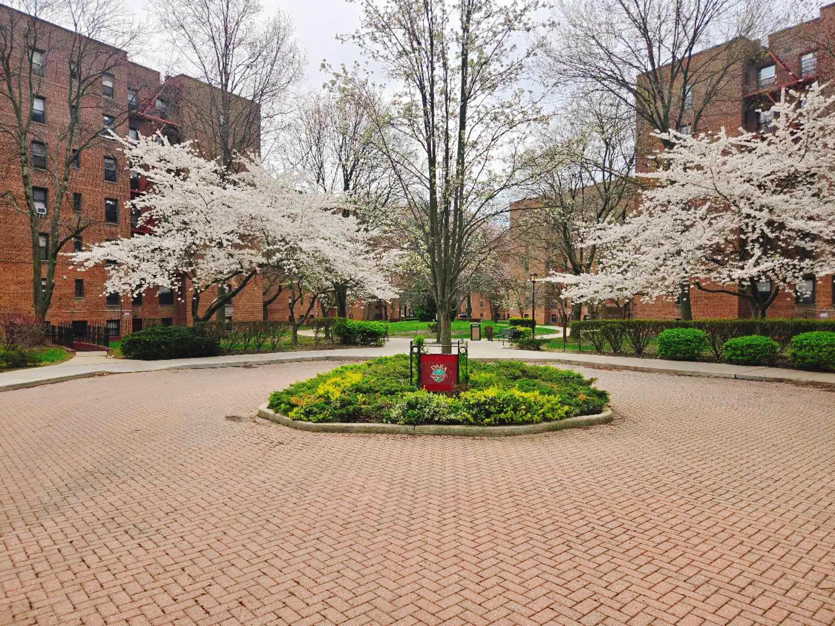 150-10 71st Avenue # 5L, Kew Garden Hills, NY 11367