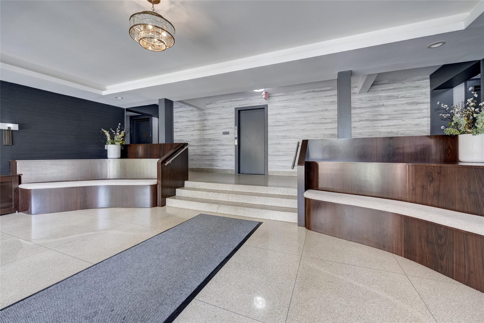 125 Main Street # 2U, Port Washington, NY 11050
