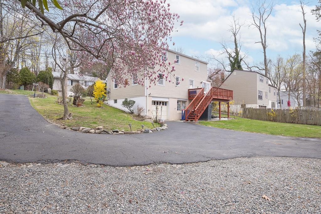 9 Durham Road, White Plains, NY 10607