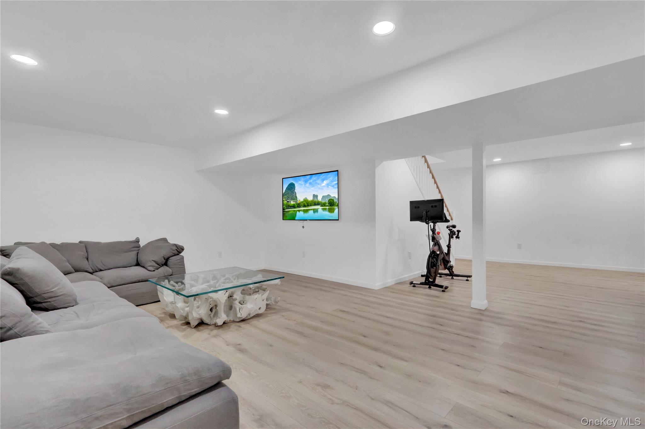 15 Deer Ridge Trail, Water Mill, NY 11976