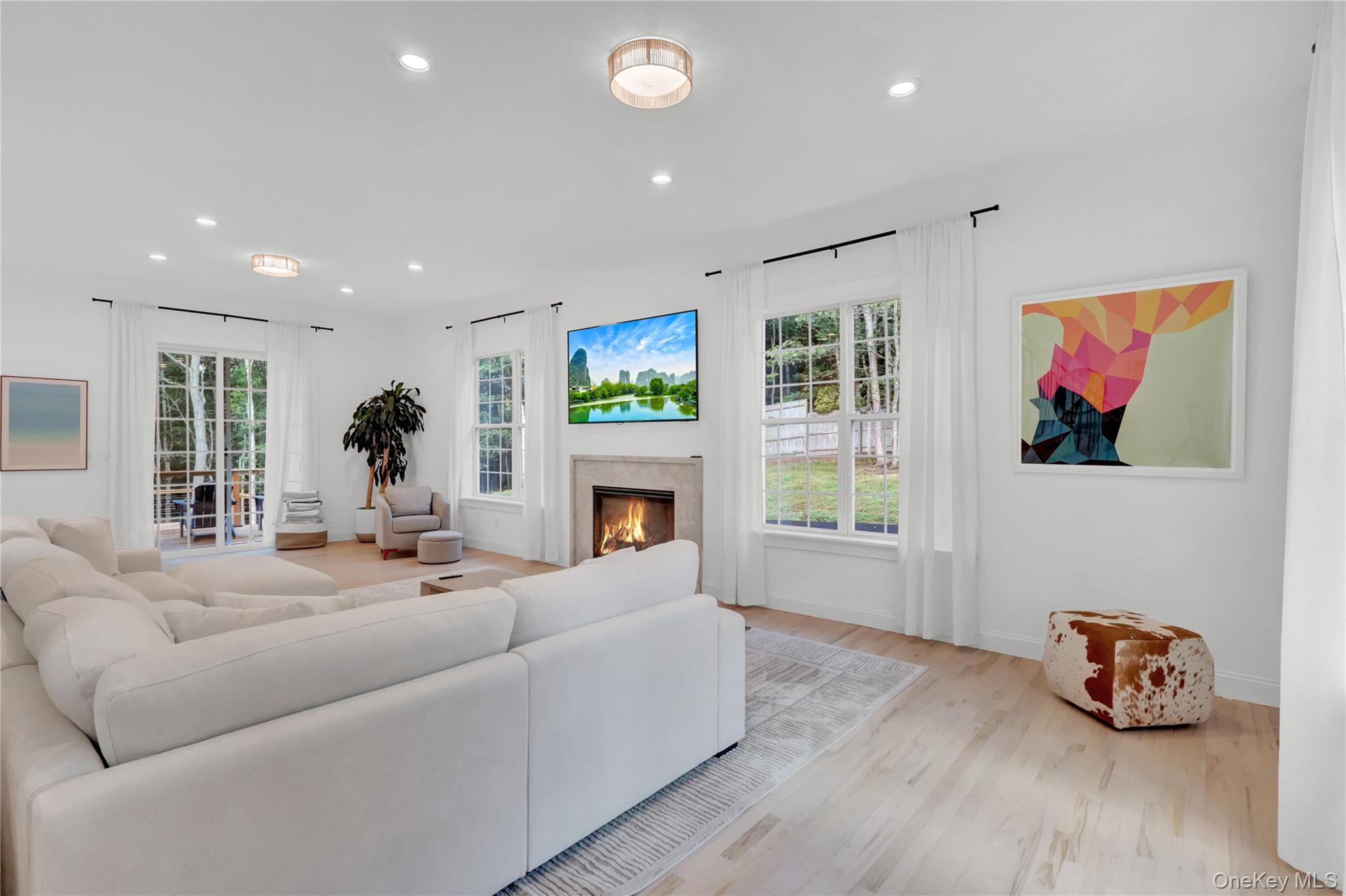 15 Deer Ridge Trail, Water Mill, NY 11976