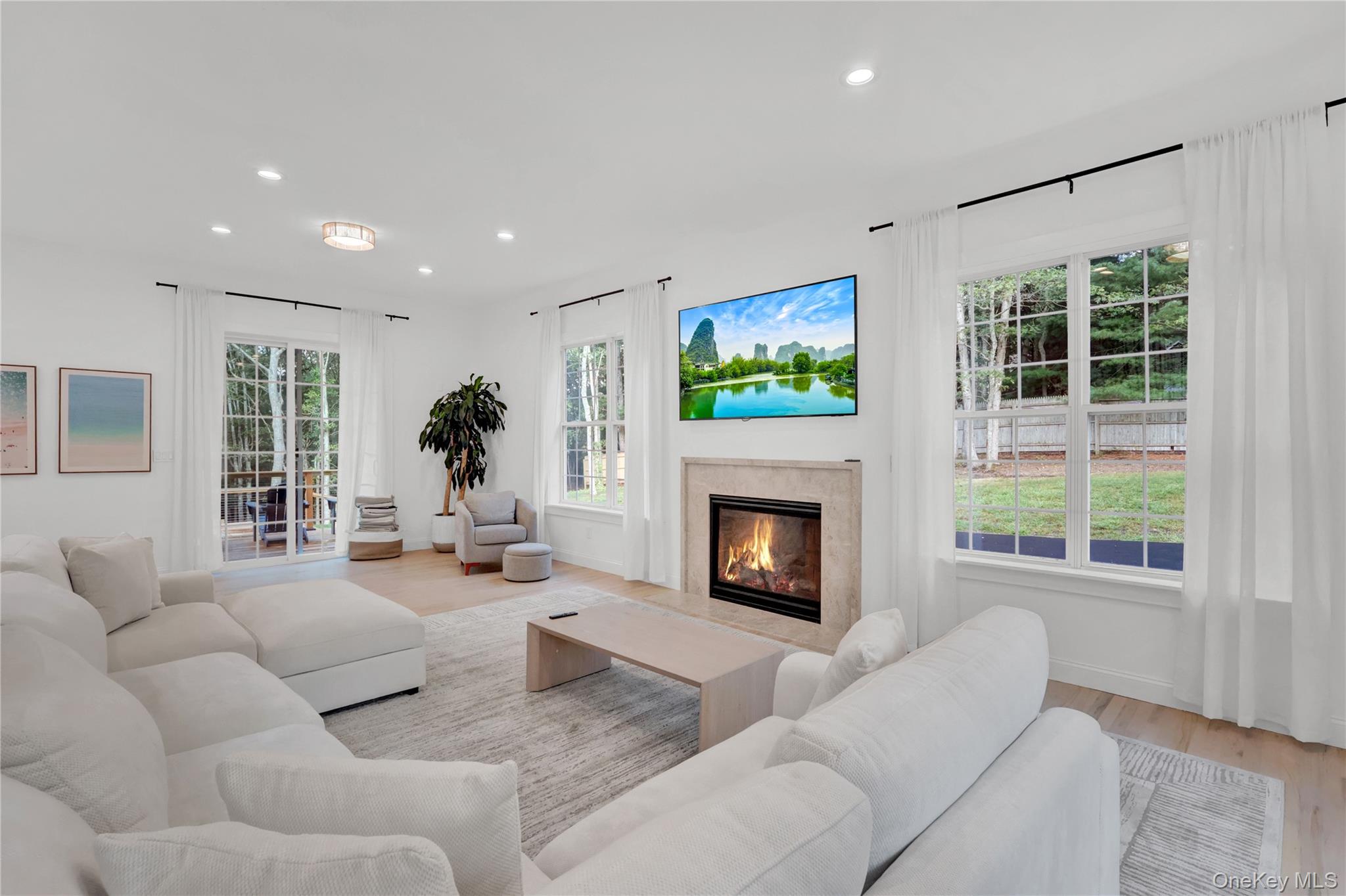 15 Deer Ridge Trail, Water Mill, NY 11976