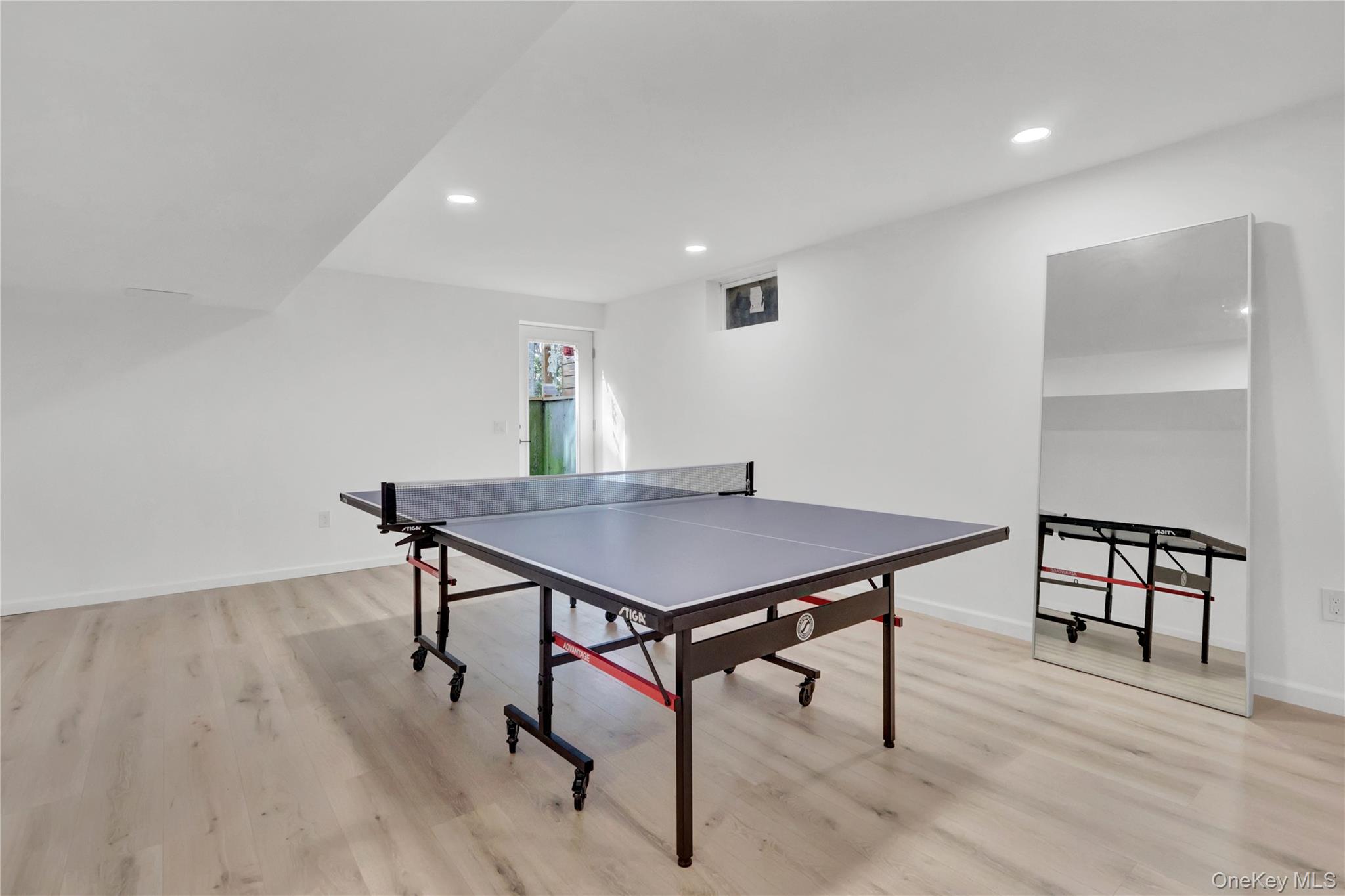 15 Deer Ridge Trail, Water Mill, NY 11976