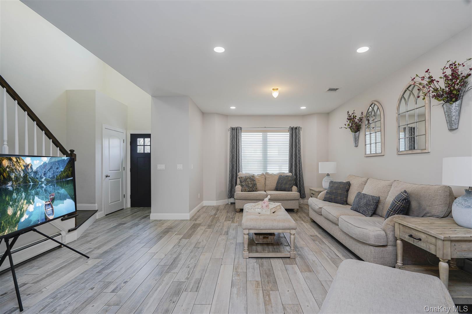 634 Darlington Avenue, Staten Island, NY 10309