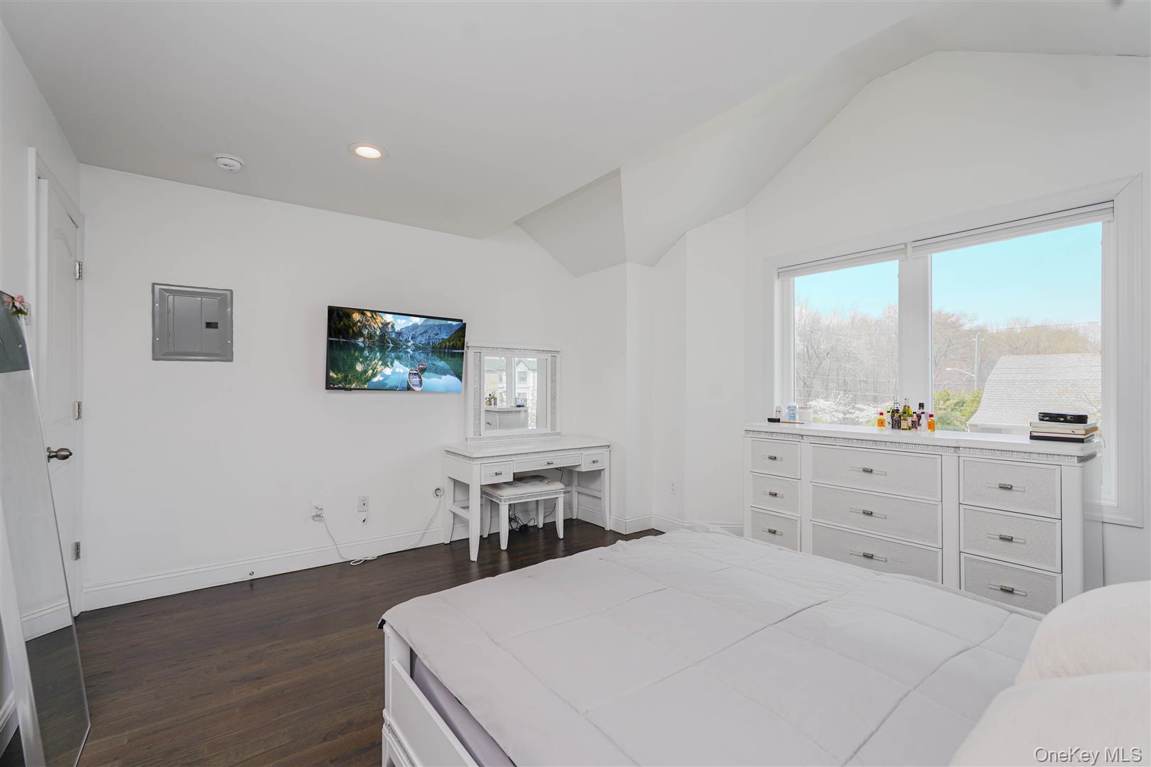 634 Darlington Avenue, Staten Island, NY 10309