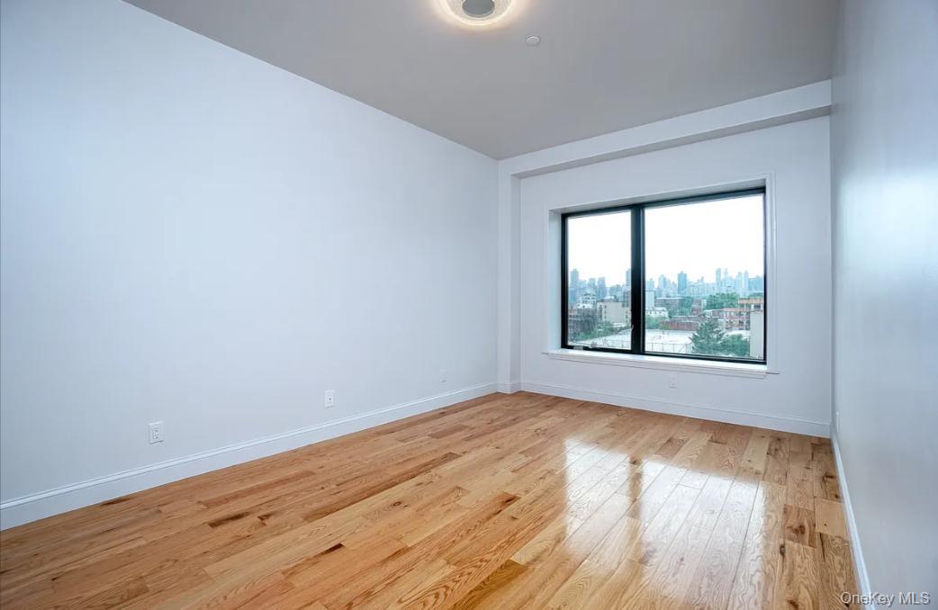 28-06 21 Street # 6FA, Astoria, NY 11102