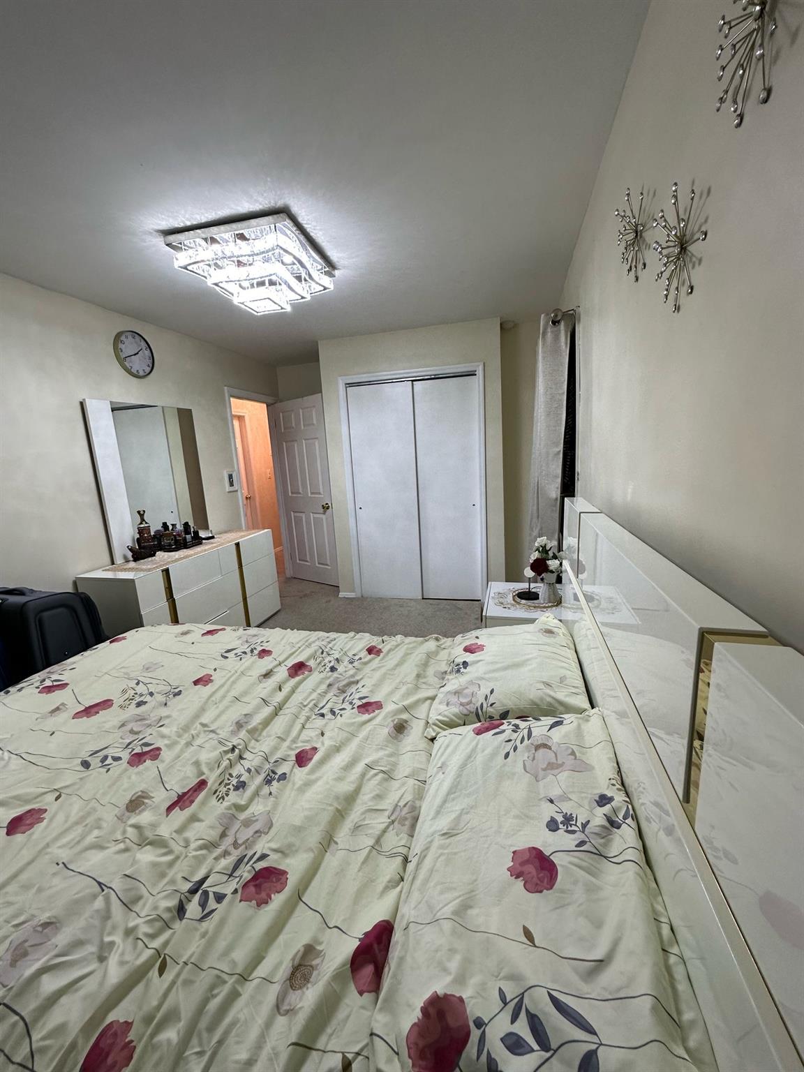 137-28 220 ST, Laurelton, NY 11413