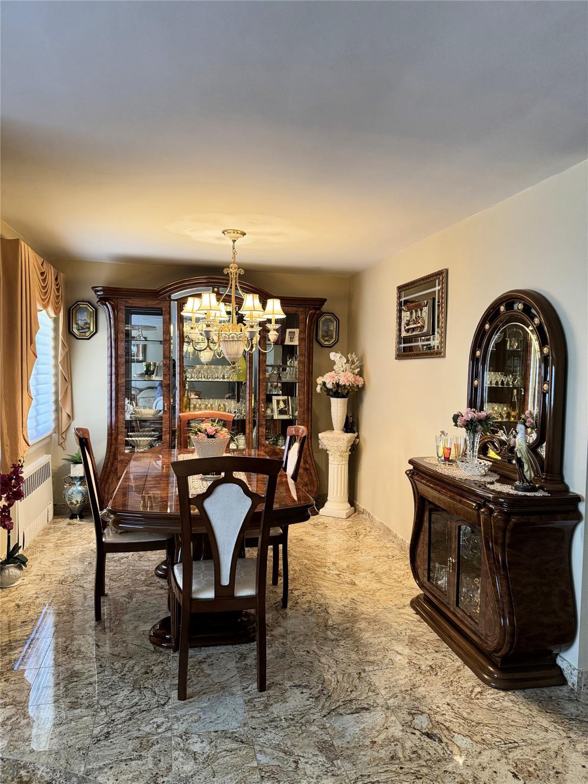 10-08 147th St, Whitestone, NY 11357