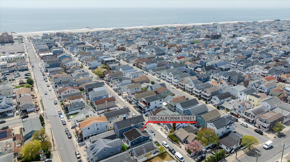 100 California Street, Long Beach, NY 11561